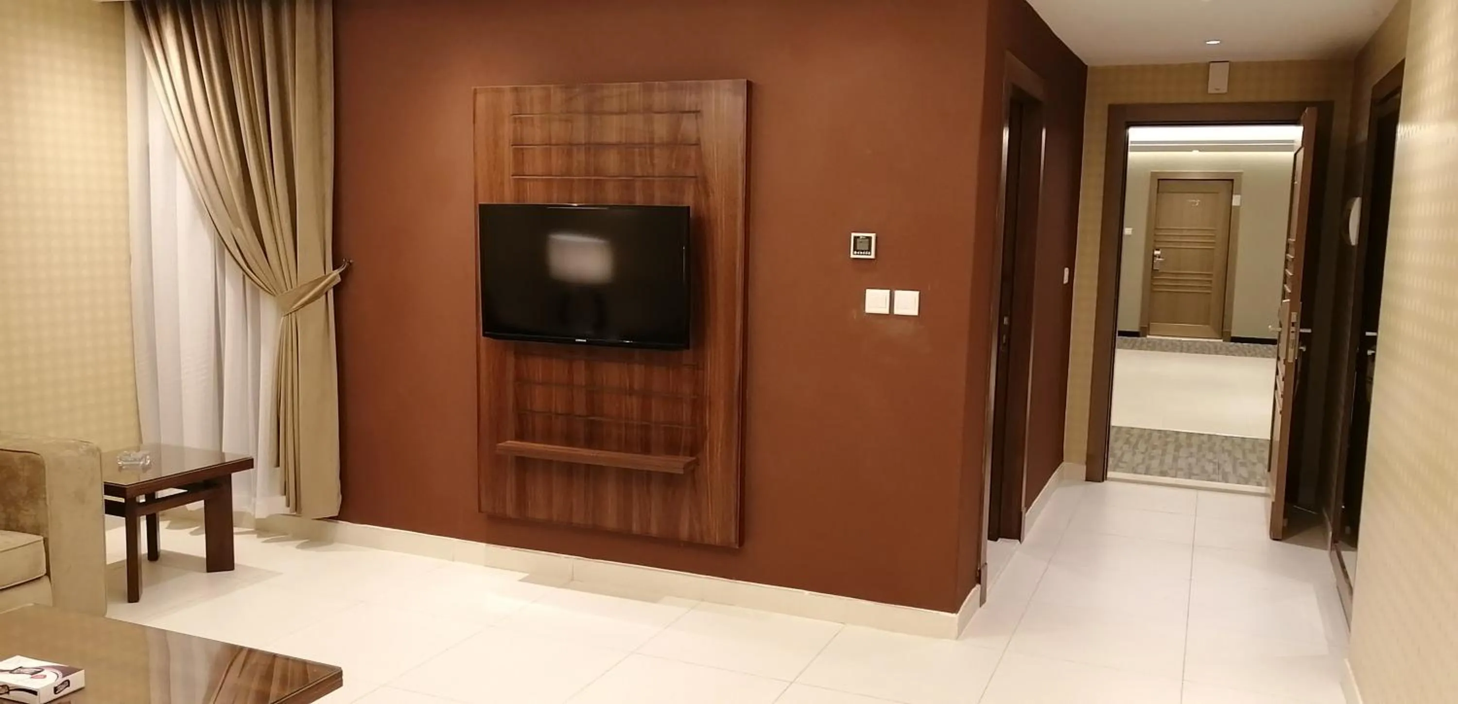 TV and multimedia in Manazel Al Diafah Serviced Apartments Olaya
