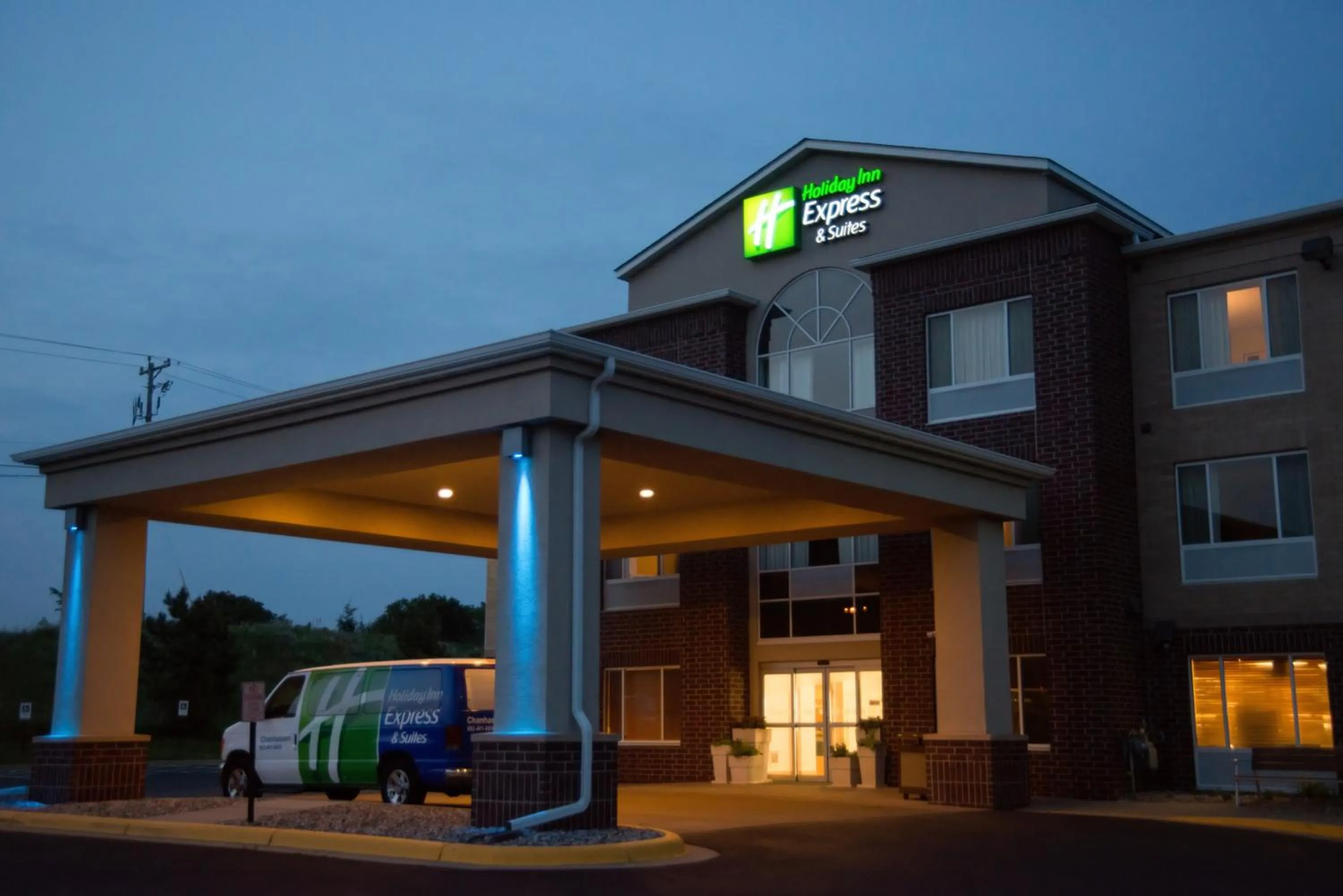 Property building in Holiday Inn Express Hotel & Suites Chanhassen by IHG