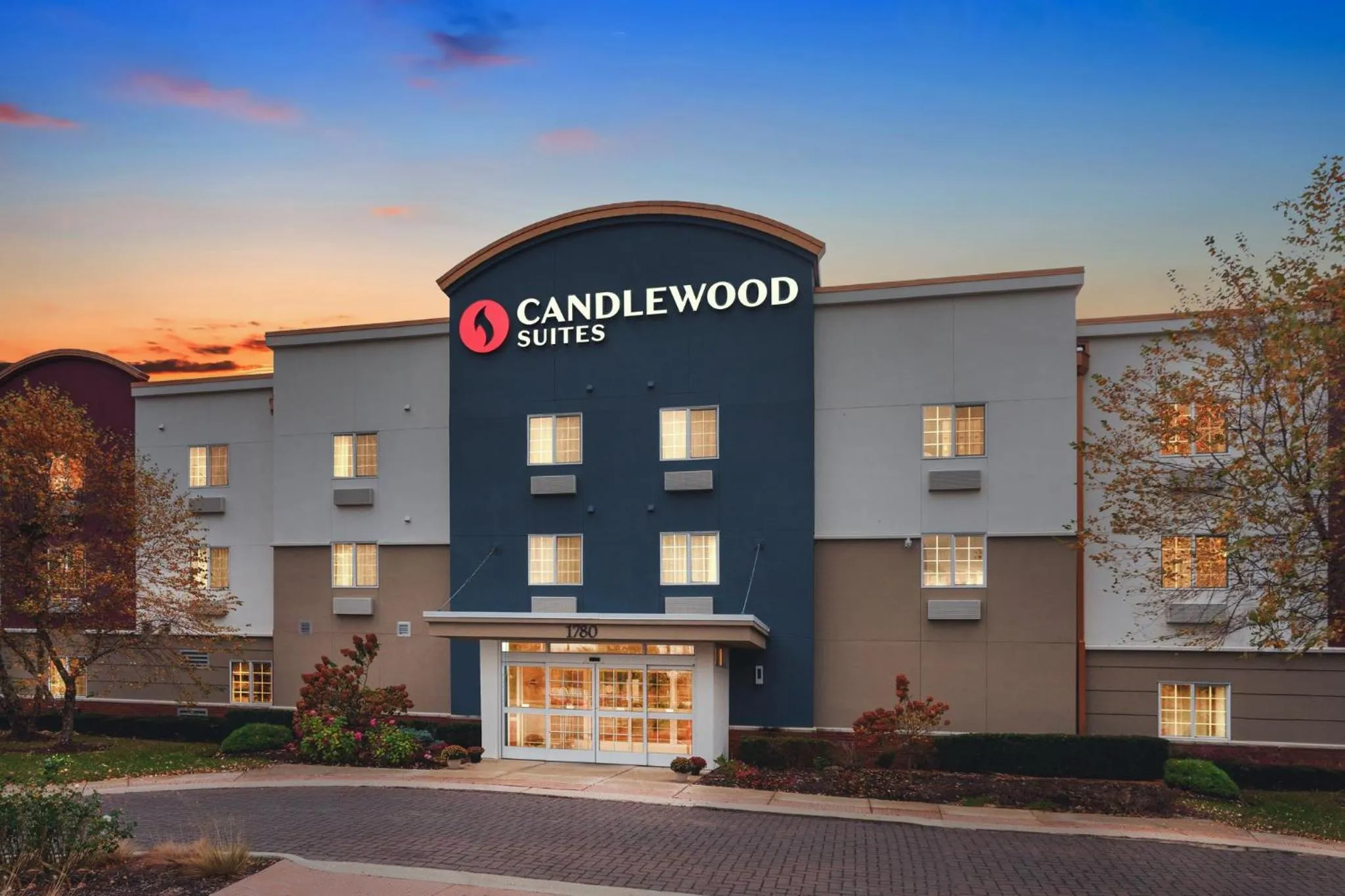 Property building in Candlewood Suites Elgin – Northwest Chicago by IHG