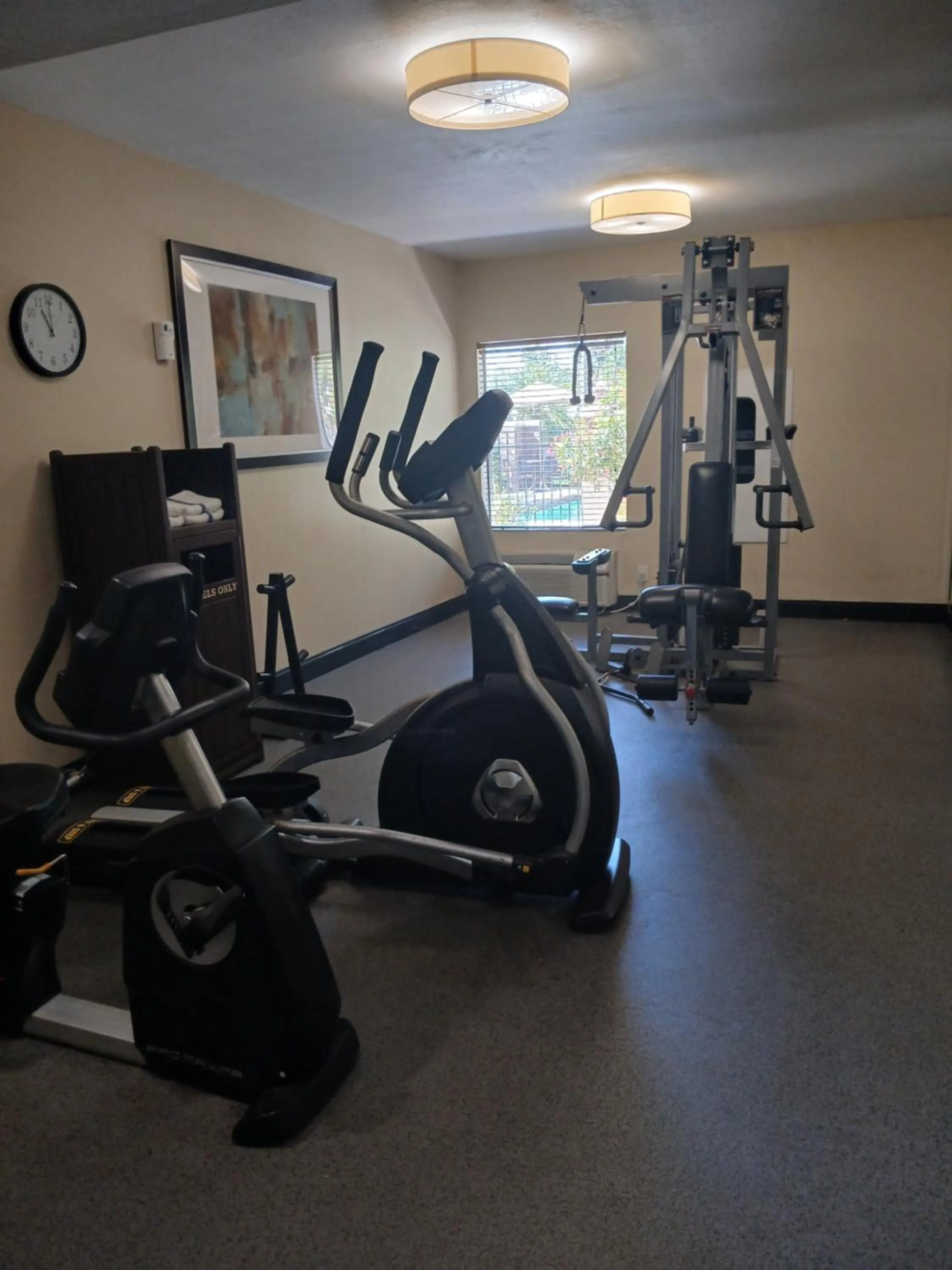 Fitness centre/facilities in Best Western Plus Bradenton Hotel & Suites