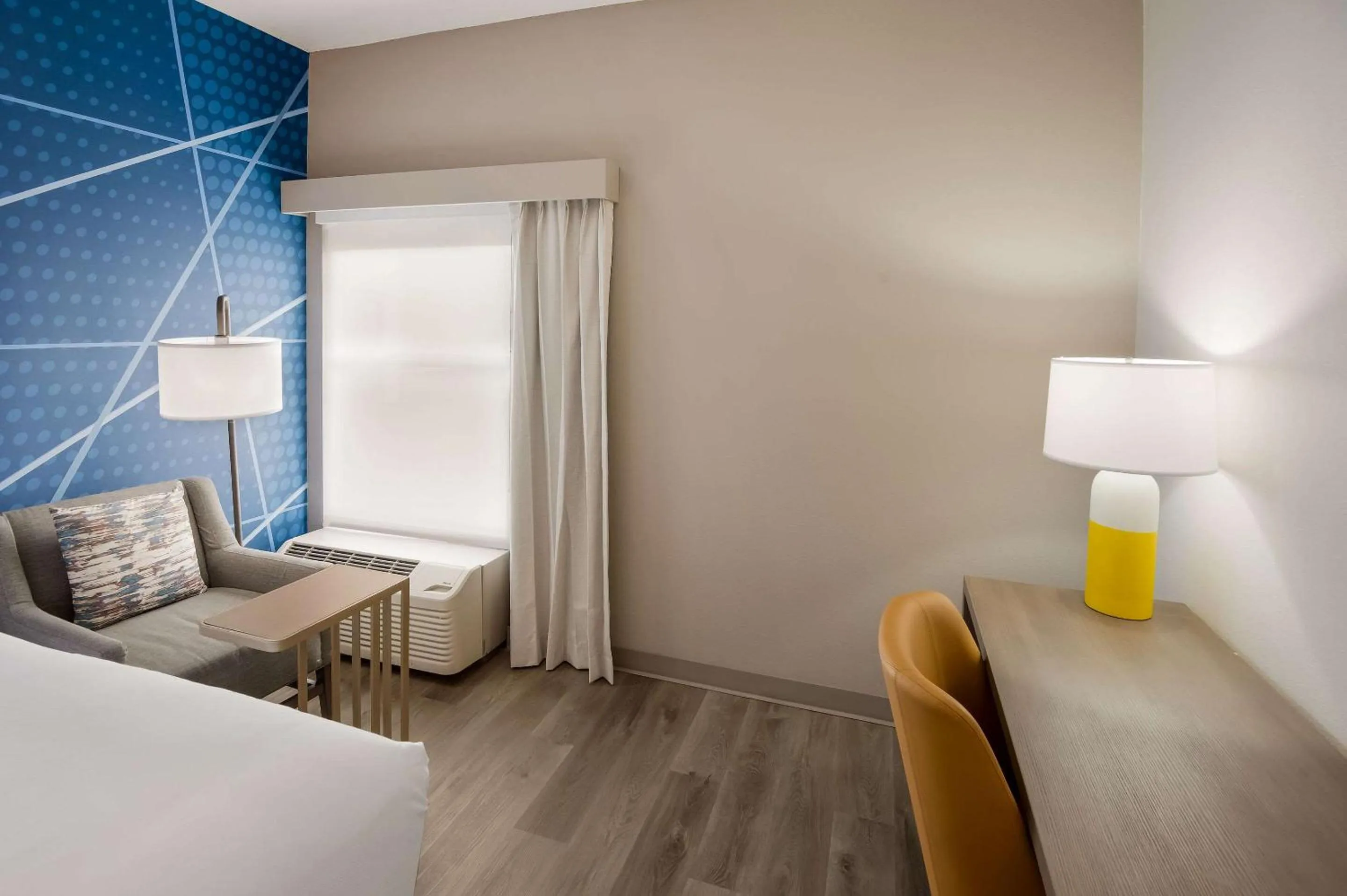 Bedroom, Bed in Comfort Inn & Suites Fishers - Indianapolis