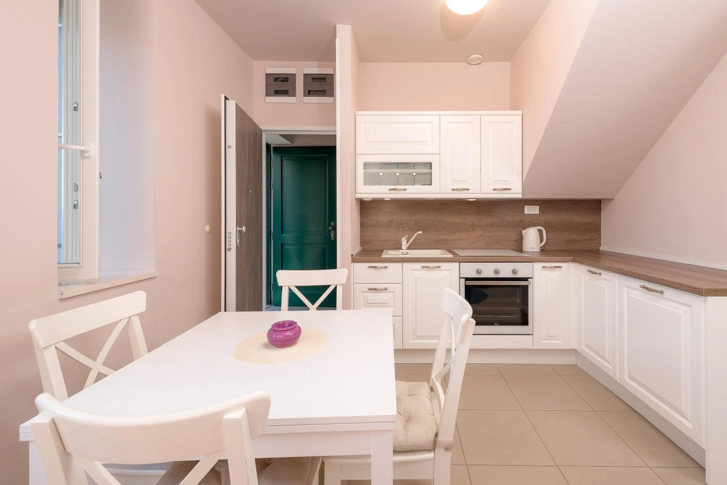Kitchen or kitchenette in Vila Ora