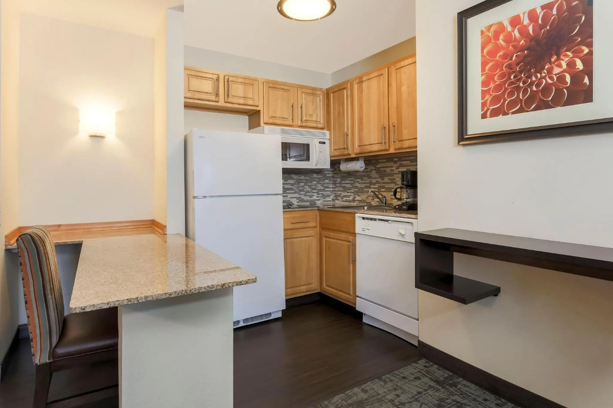 Photo of the whole room in Staybridge Suites Columbus-Dublin by IHG