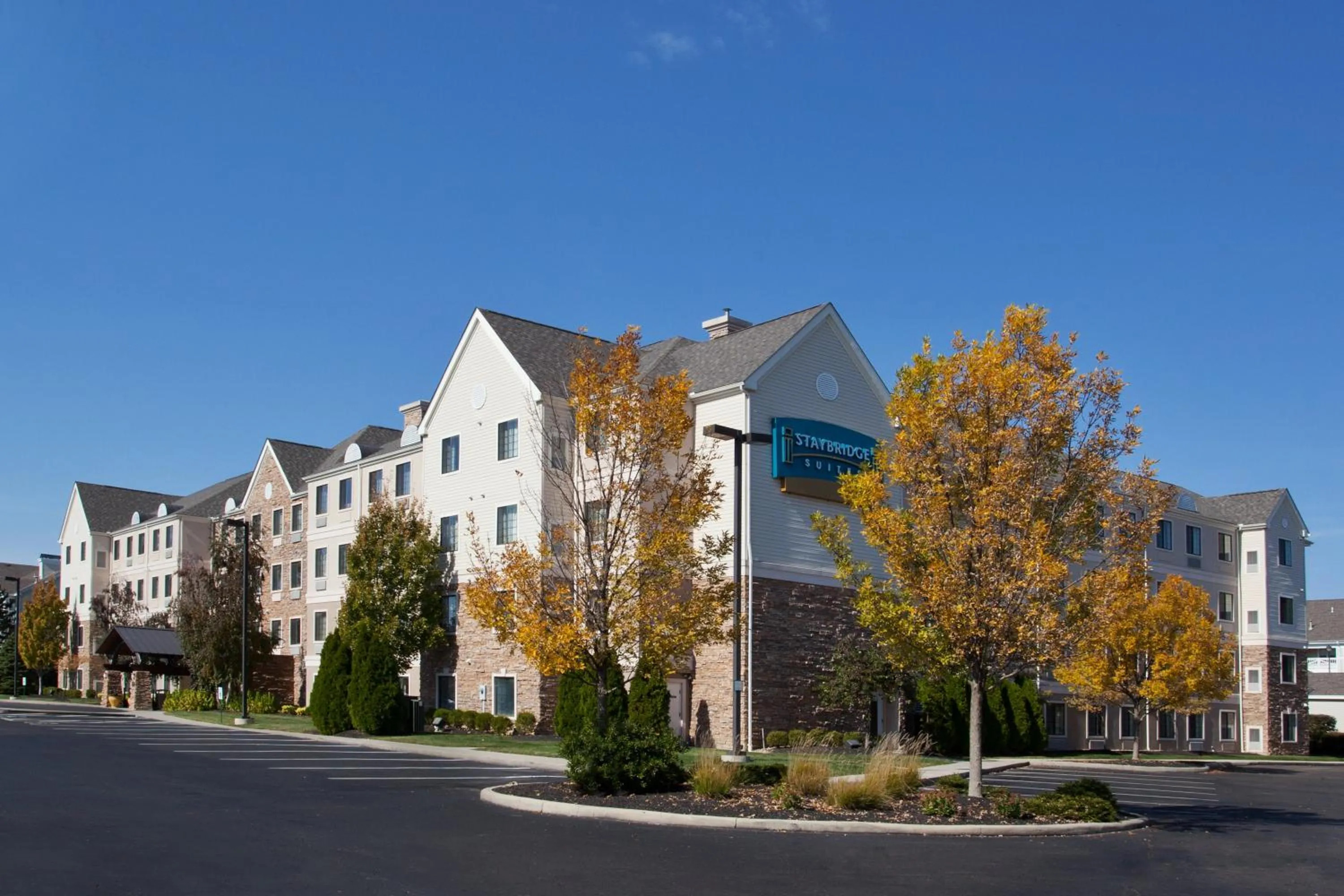 Property building in Staybridge Suites Columbus-Dublin by IHG