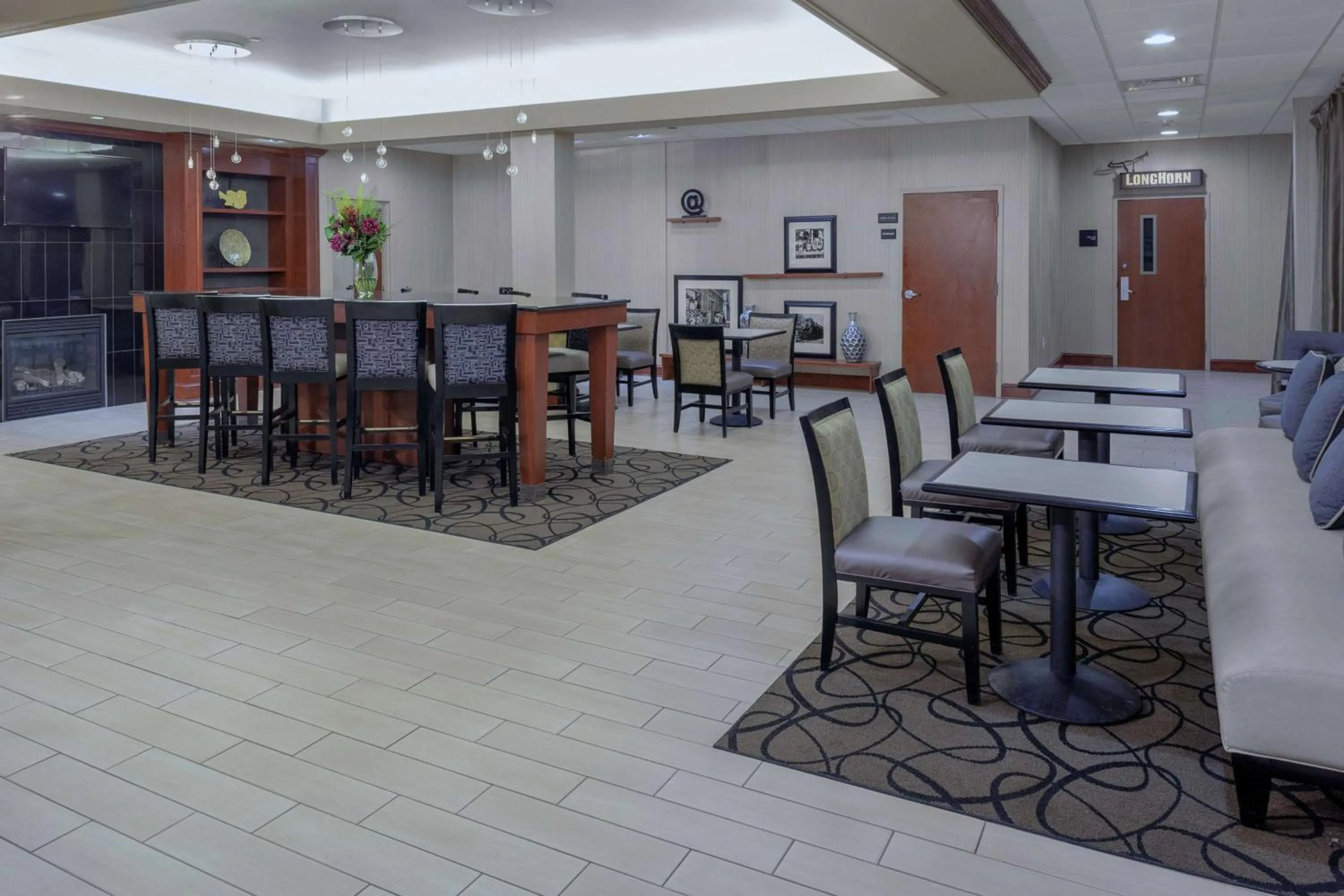Lobby or reception in Hampton Inn Woodbridge