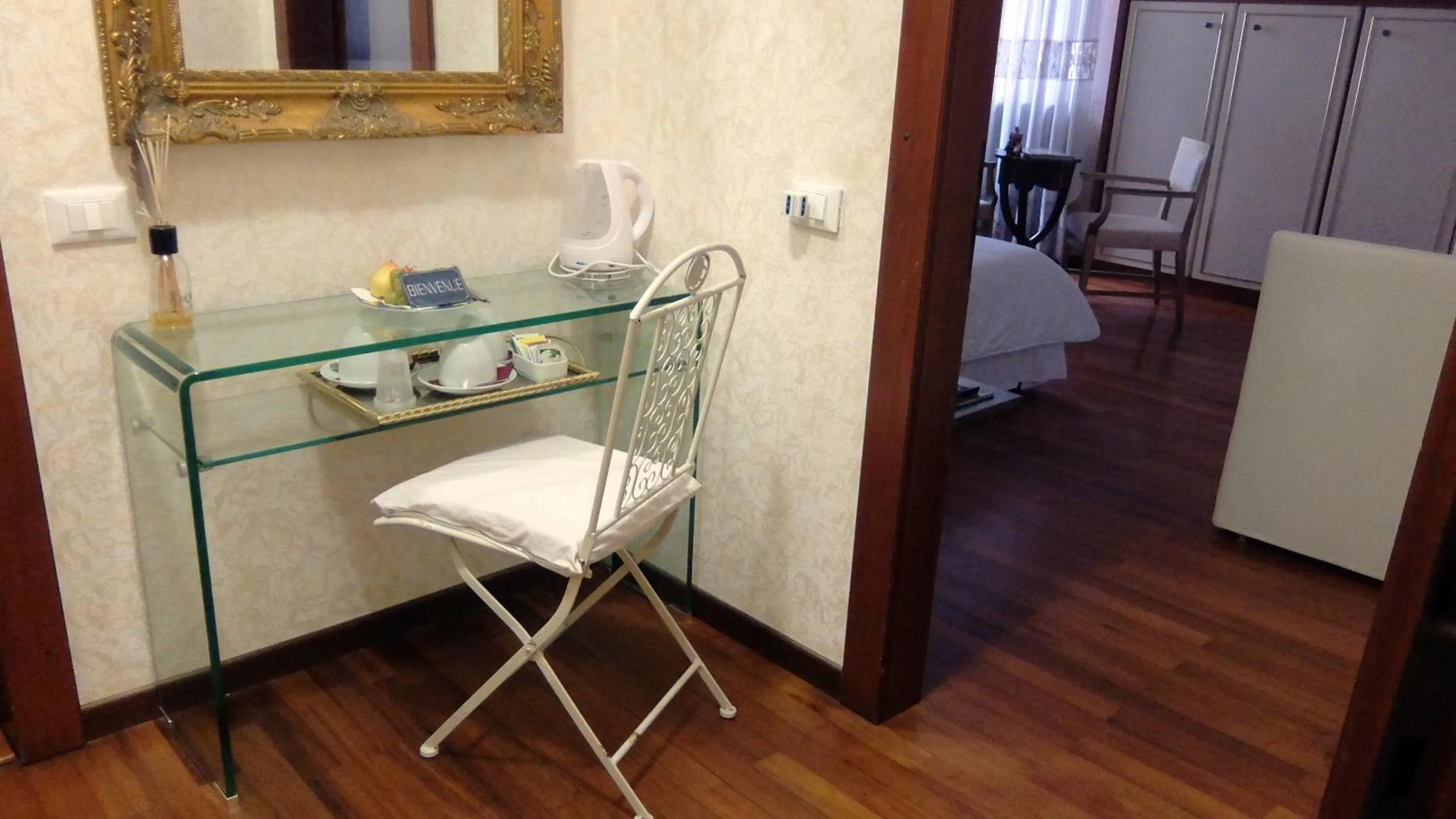 Coffee/tea facilities in La Casa di Enrico