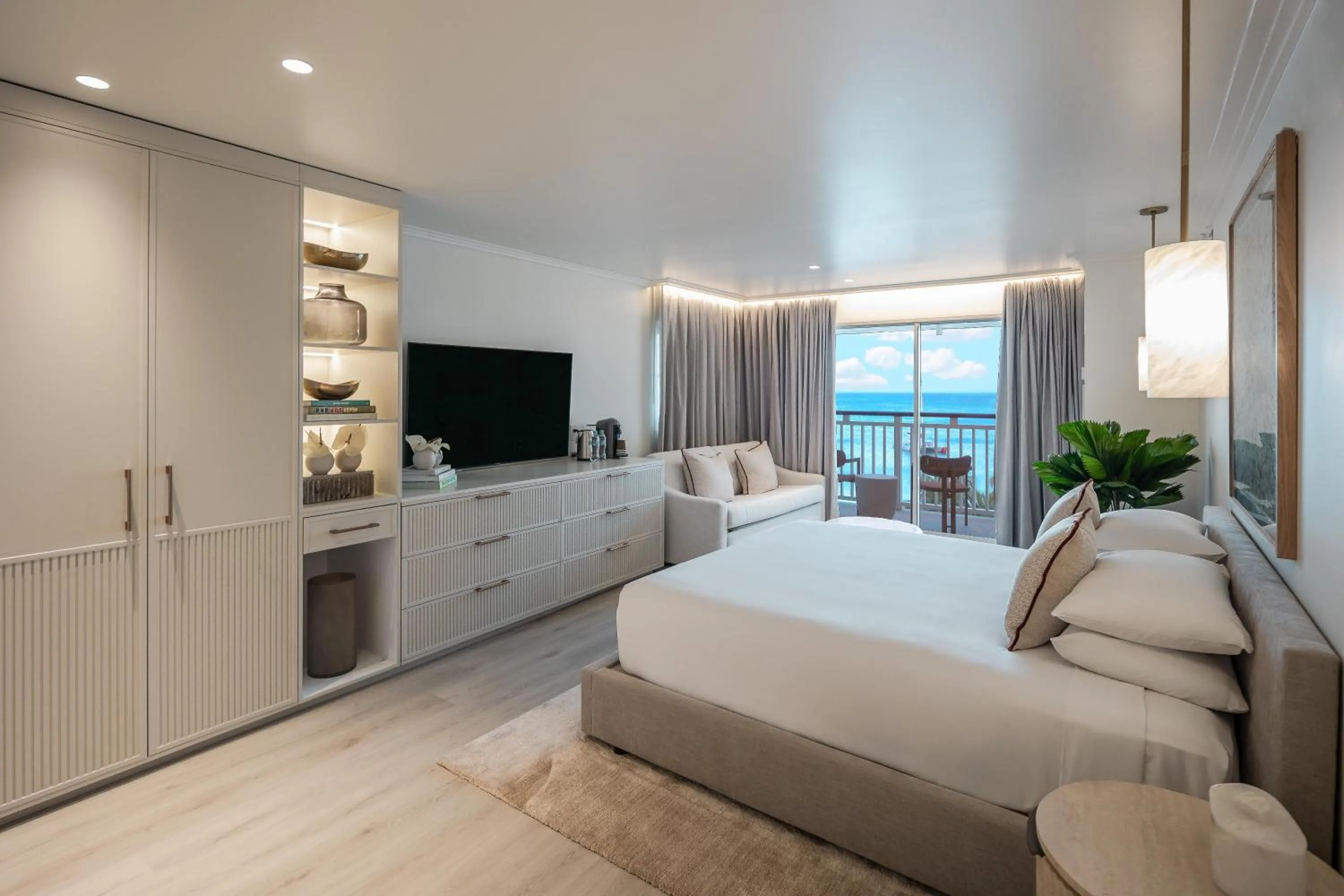 Bedroom in Hyatt Regency Aruba Resort & Casino