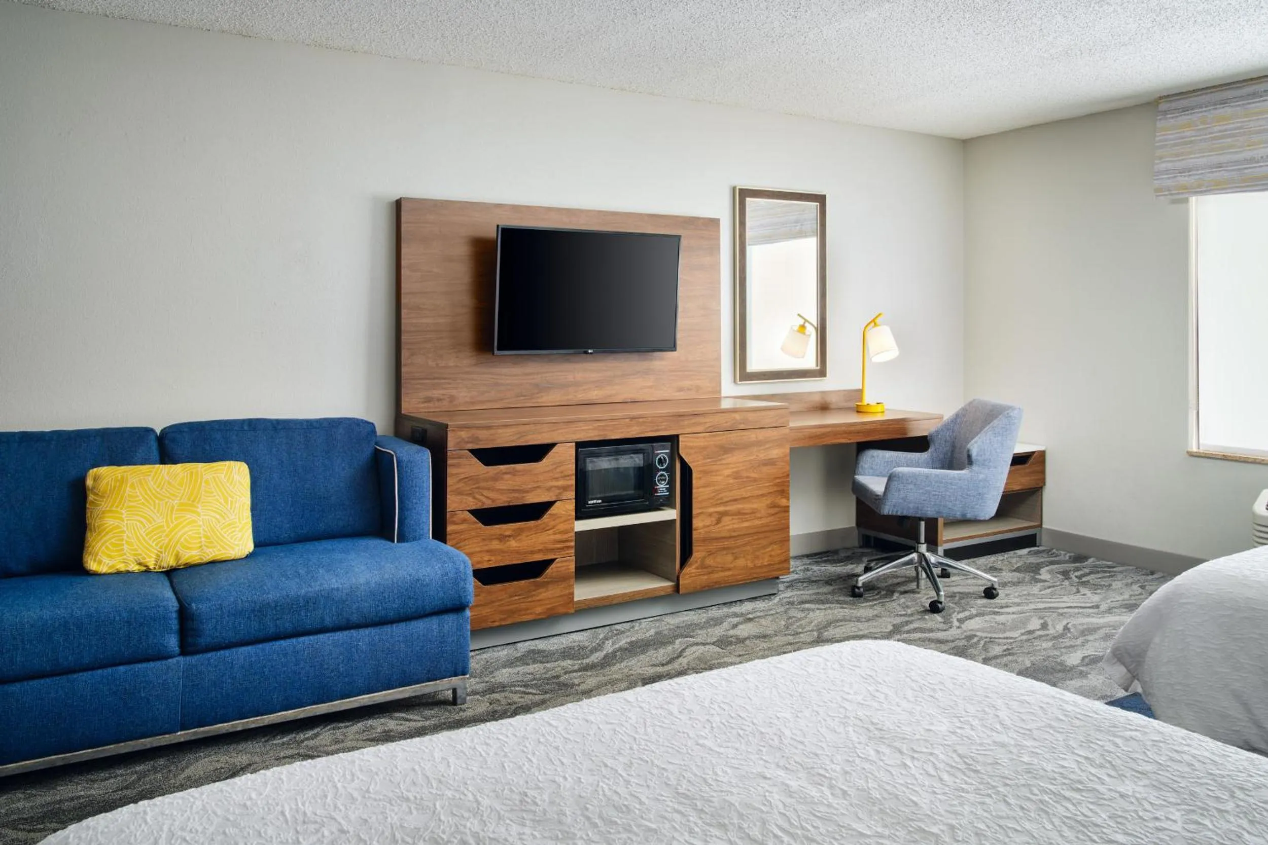 Bedroom in Hampton Inn Melbourne-Viera