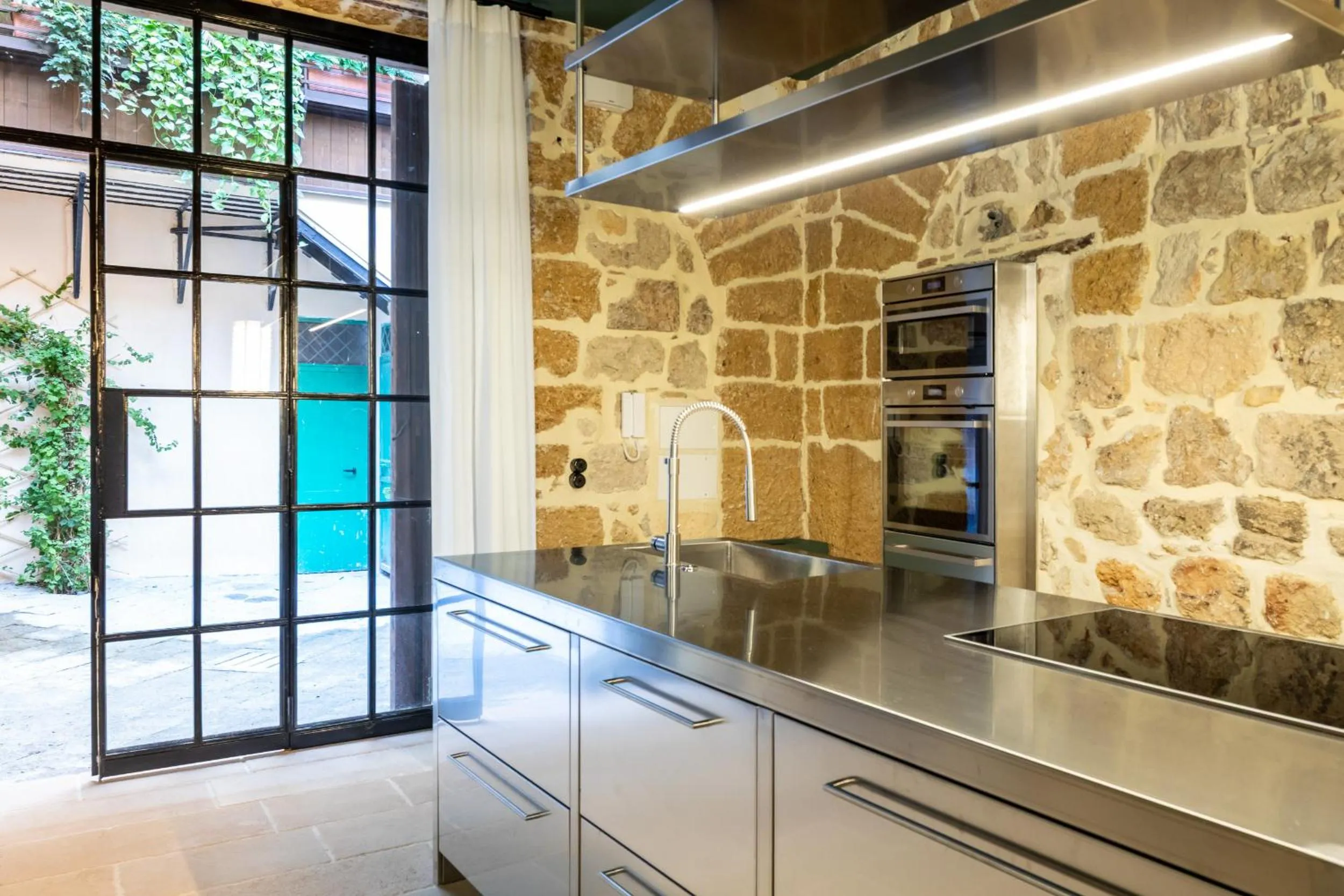 kitchen in Le Stanze al Genio di Darlon