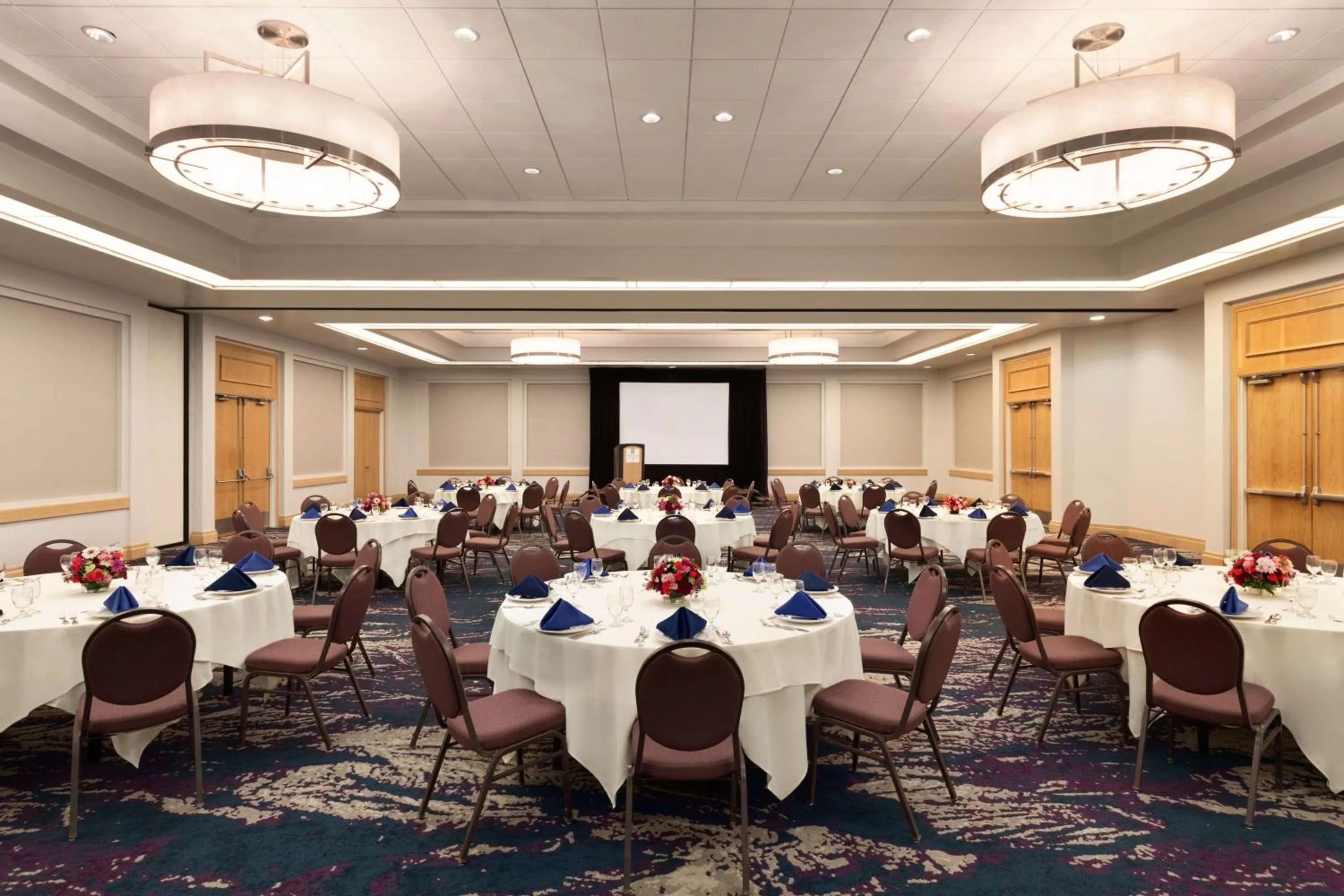 Meeting/conference room in Embassy Suites San Luis Obispo