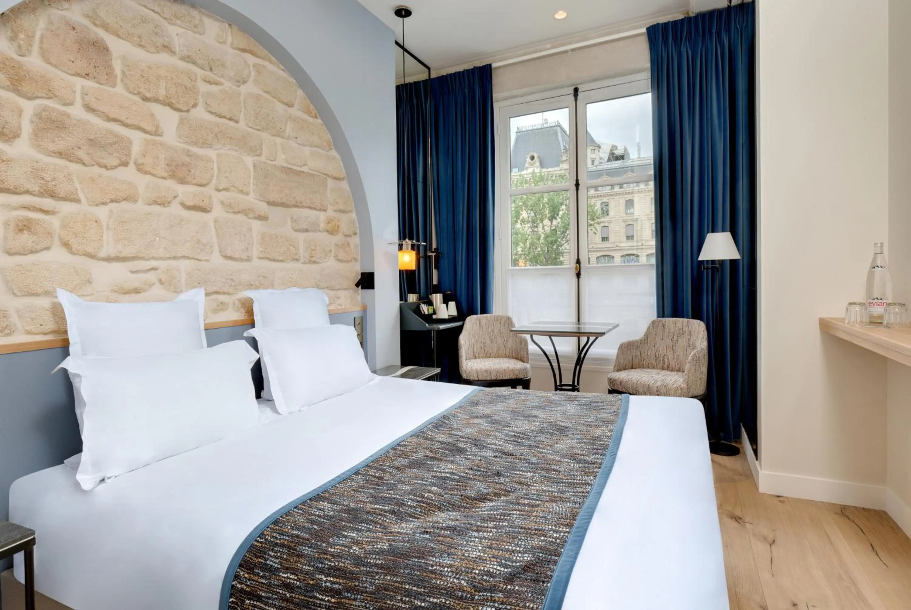 Bedroom, Bed in Les Rives de Notre-Dame