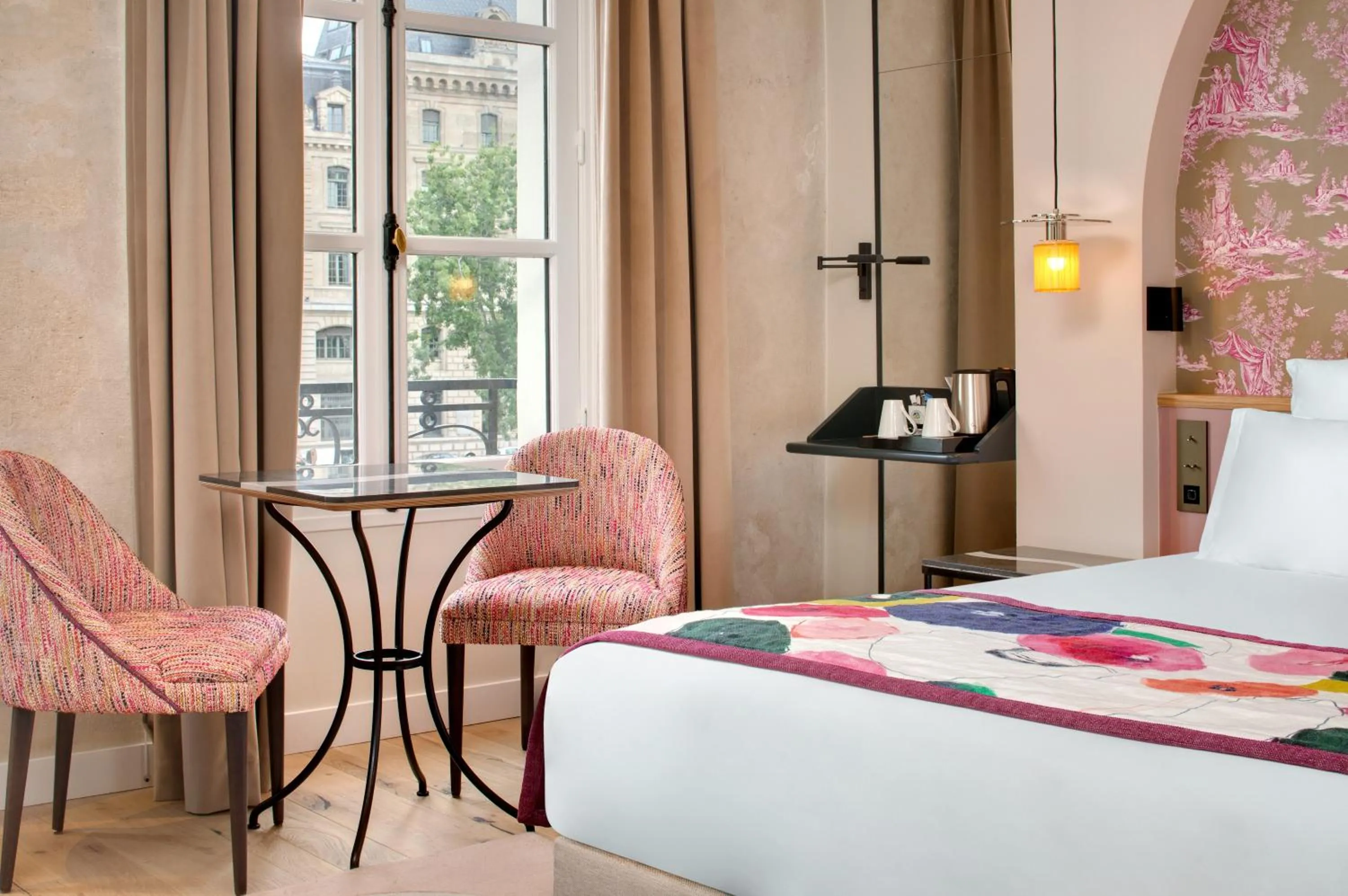 Bedroom, Bed in Les Rives de Notre-Dame