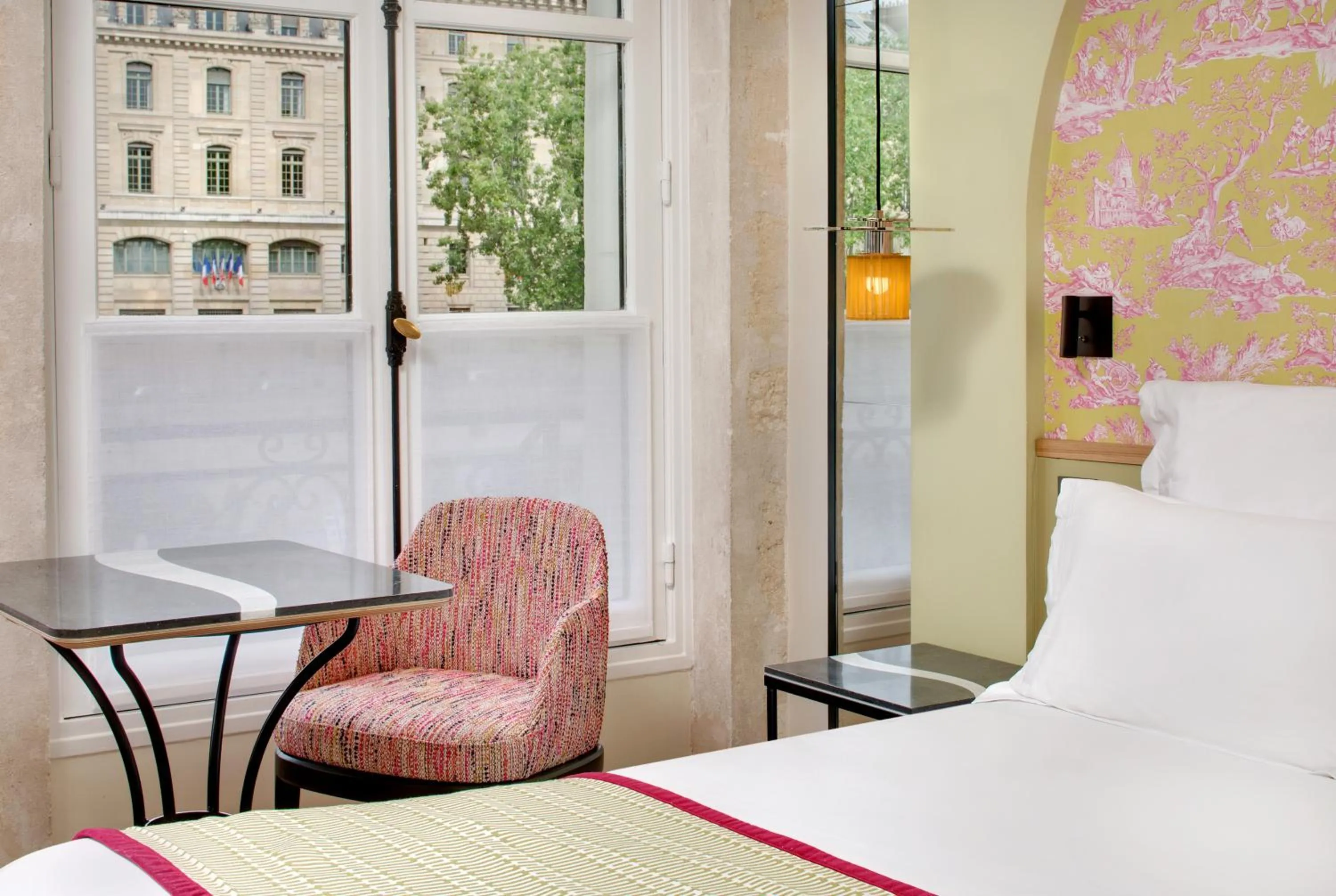 Bedroom, Bed in Les Rives de Notre-Dame