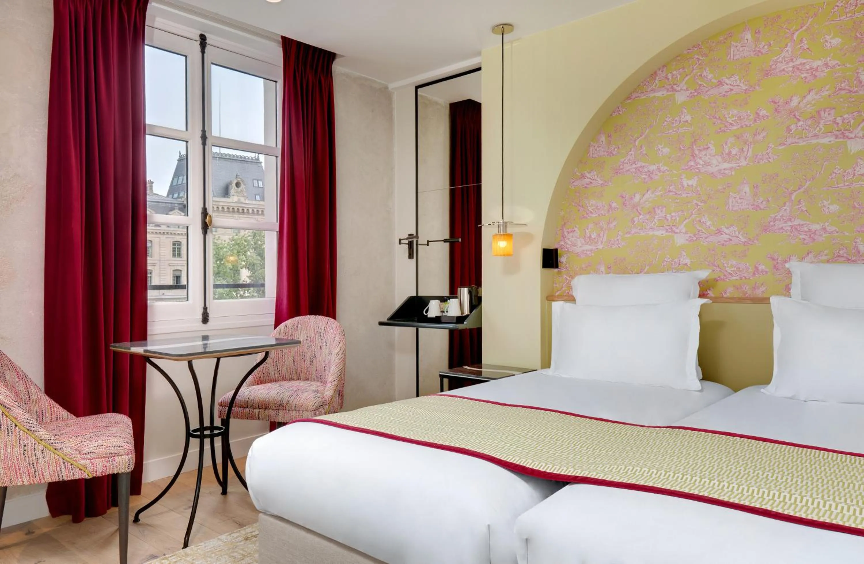 Bed in Les Rives de Notre-Dame