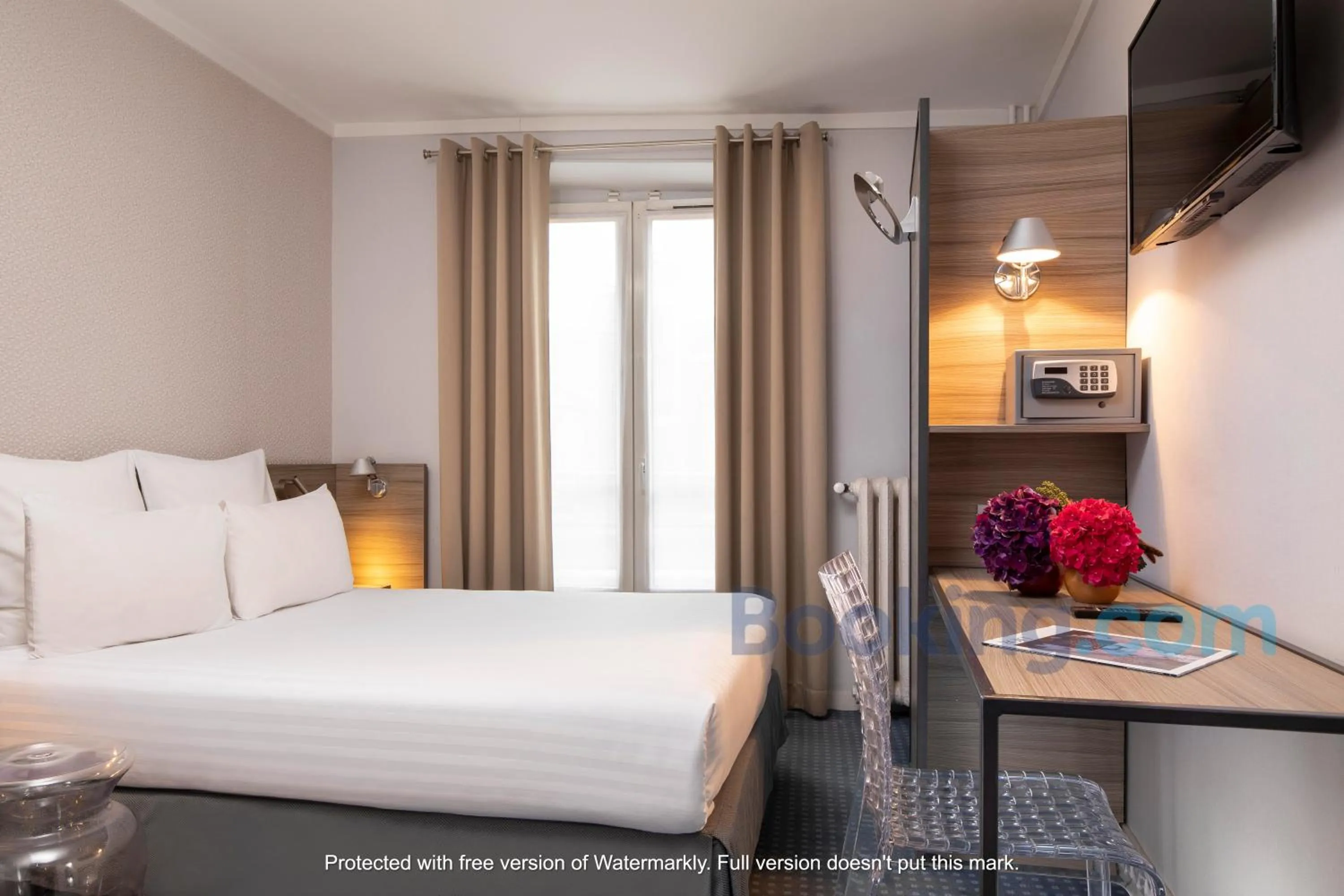 Superior Double Room in Hôtel des 3 Collèges