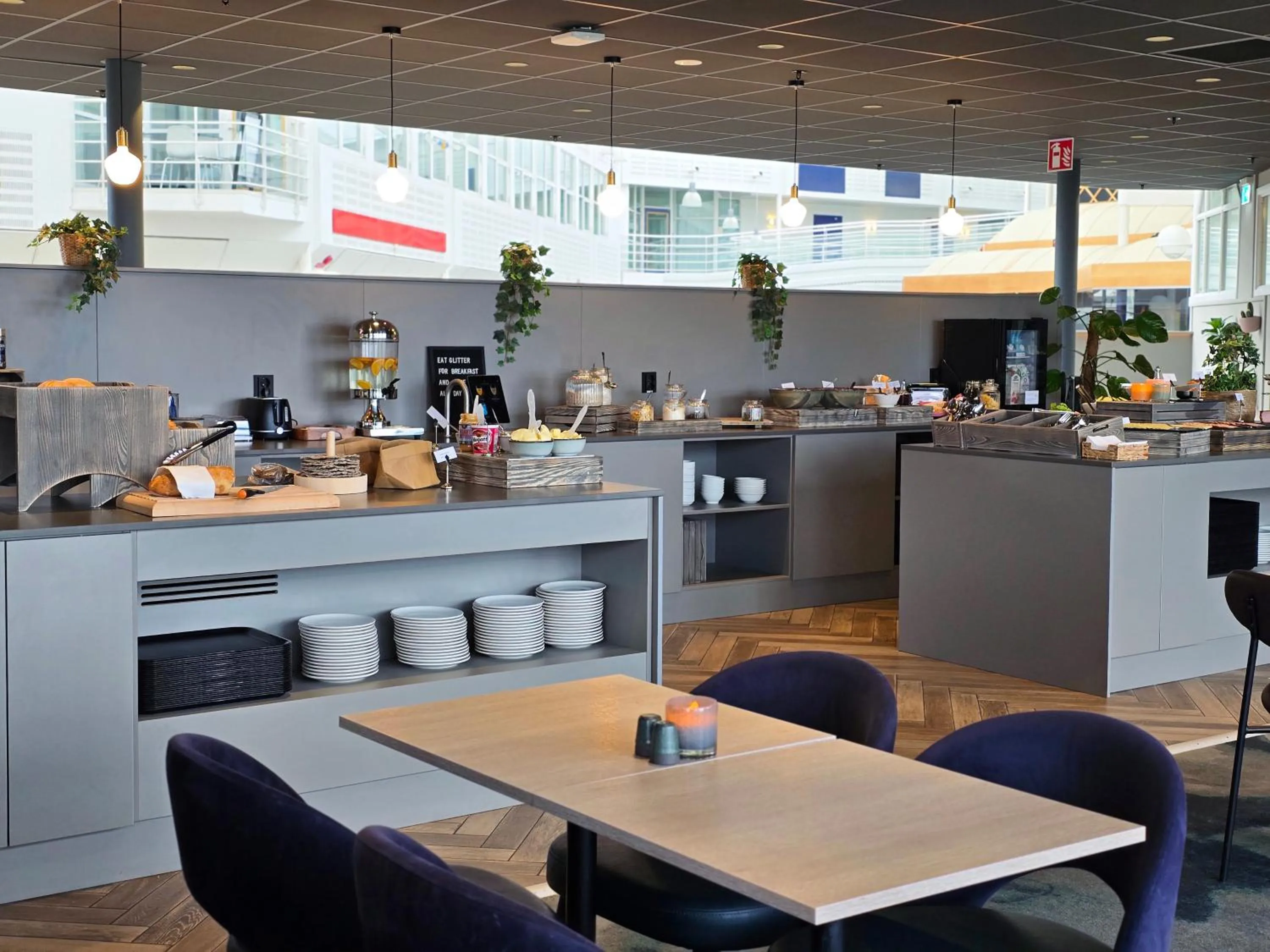 Restaurant/places to eat in First Hotel Jönköping