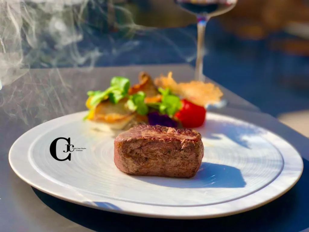 Restaurant/places to eat in Hotel Costa Salina