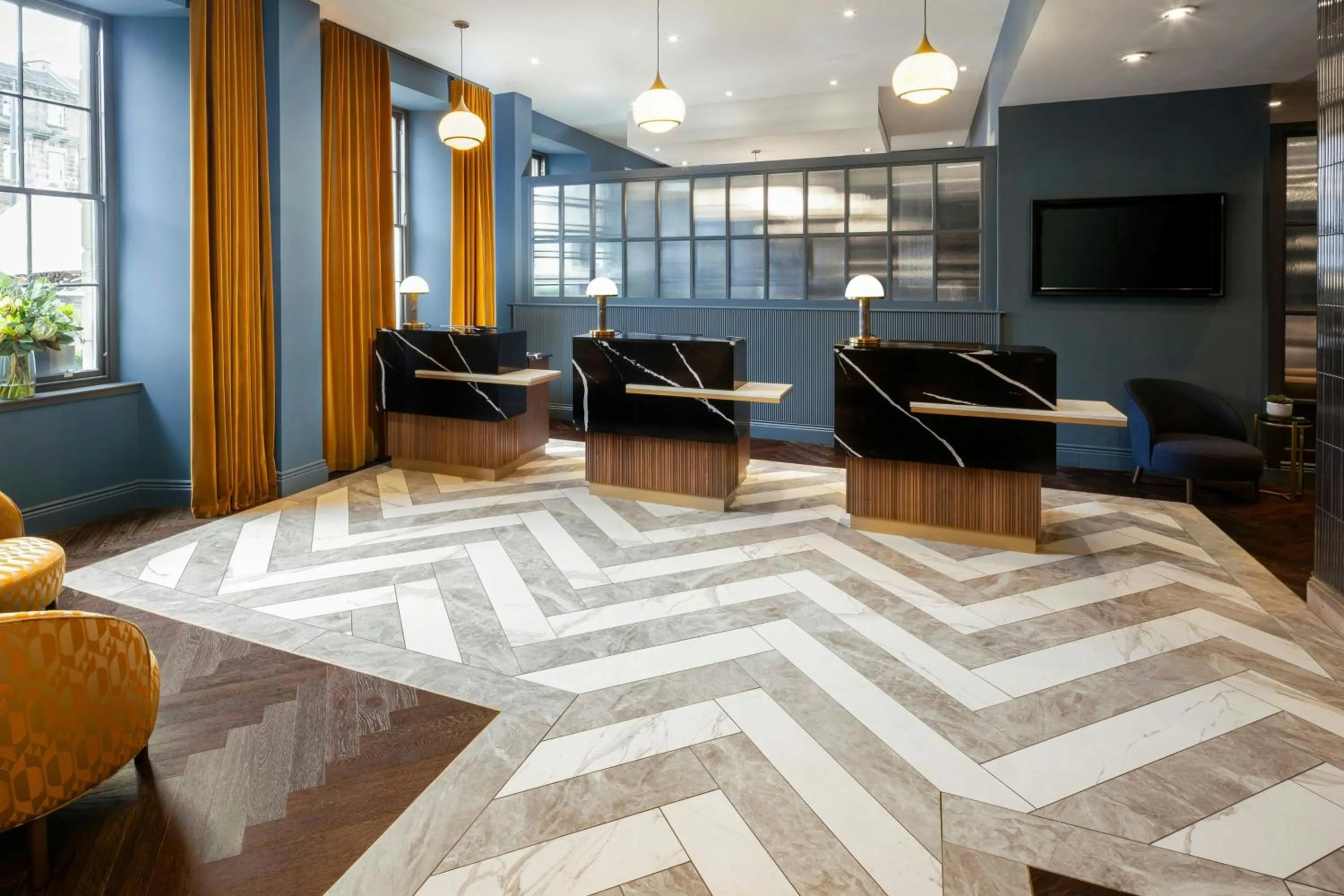 Lobby or reception in Courtyard by Marriott Edinburgh