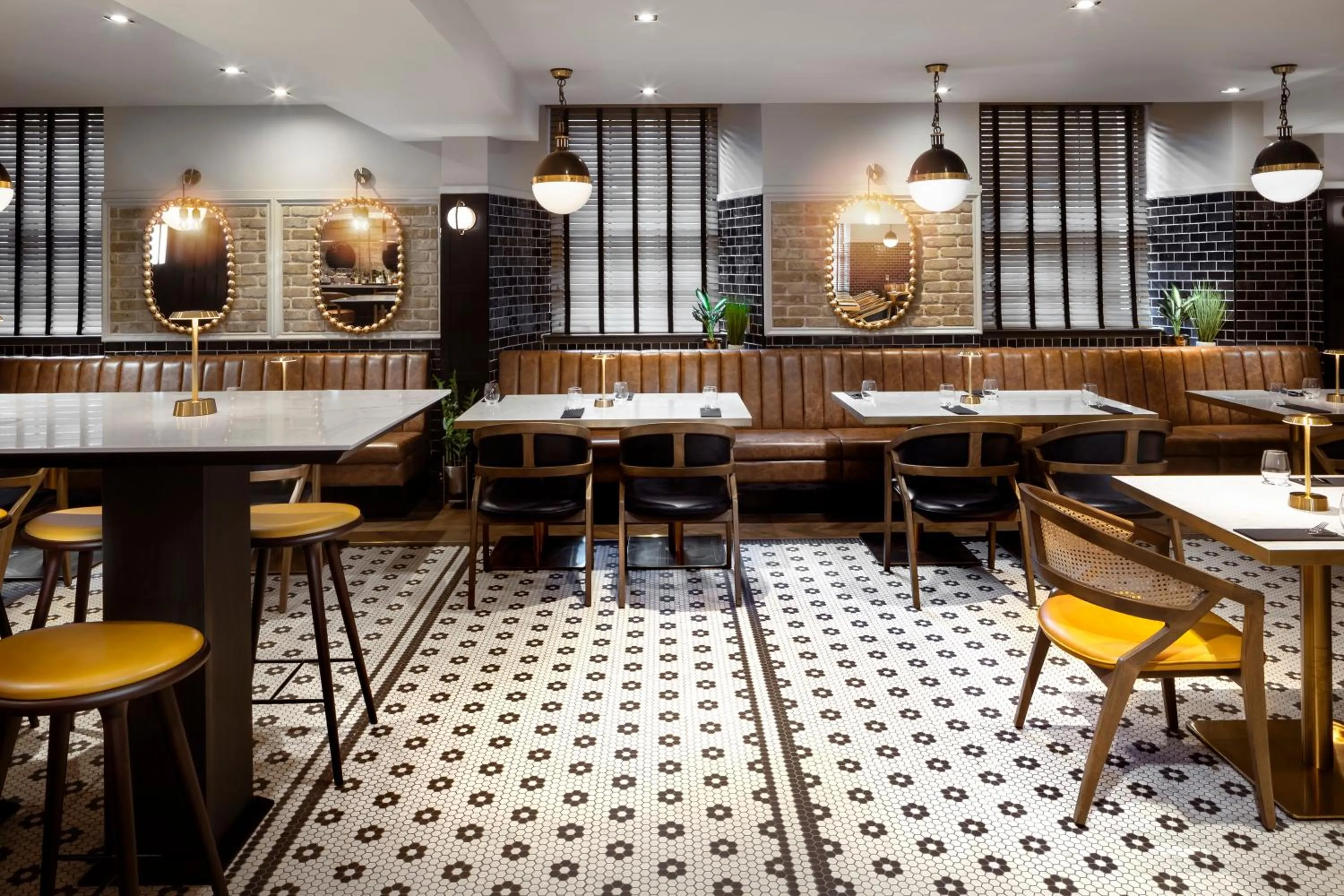 Restaurant/places to eat in Courtyard by Marriott Edinburgh