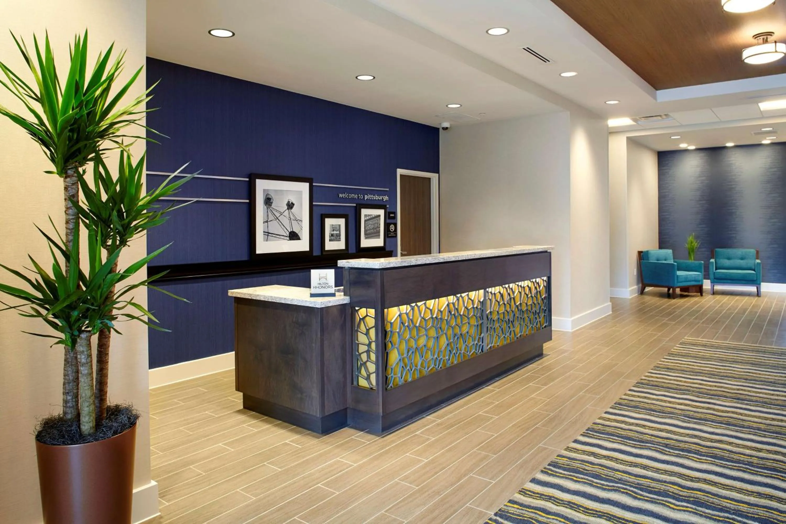 Lobby or reception in Hampton Inn & Suites Pittsburgh Airport South/Settlers Ridge