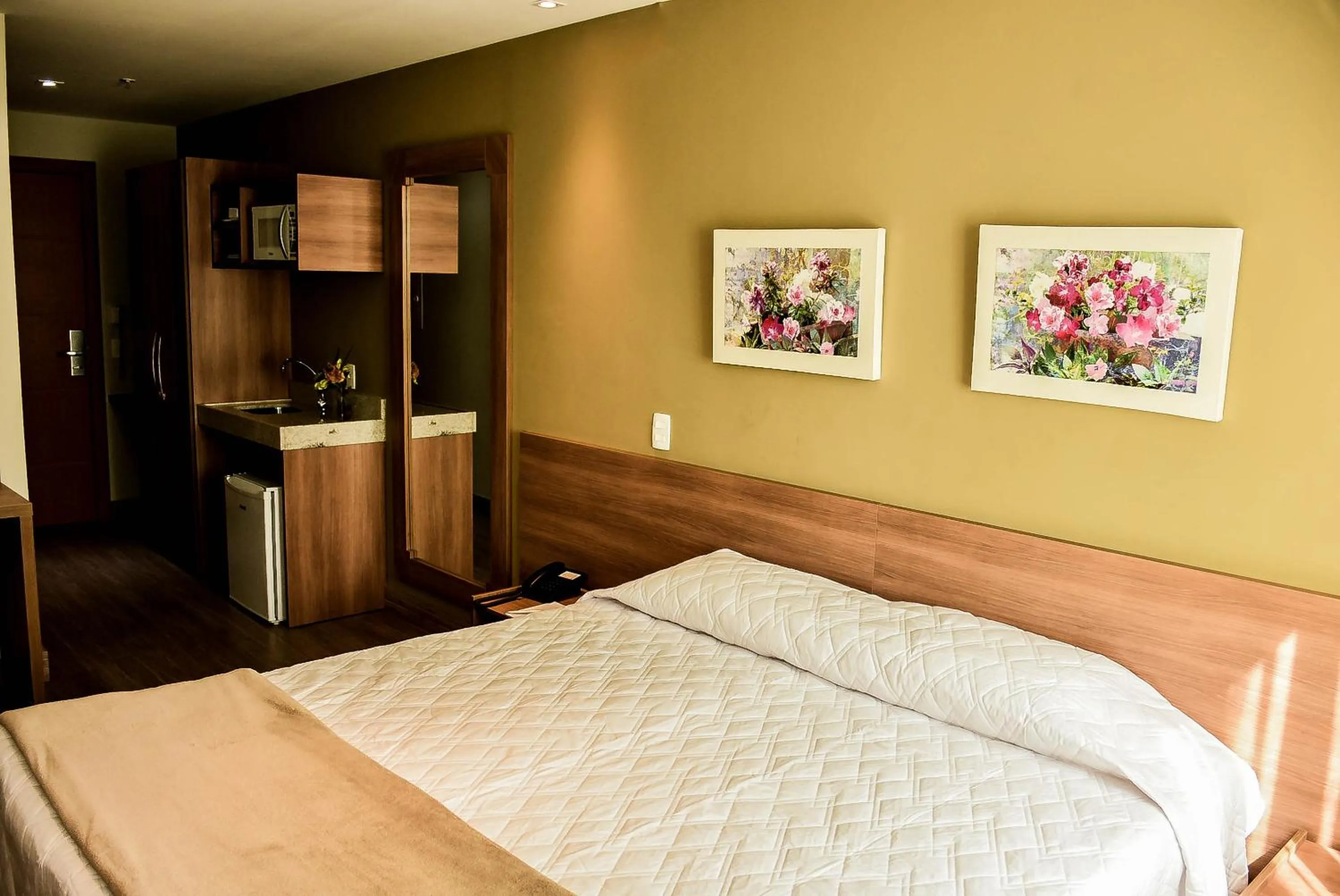 Bed in Mont Blanc Suites Duque de Caxias