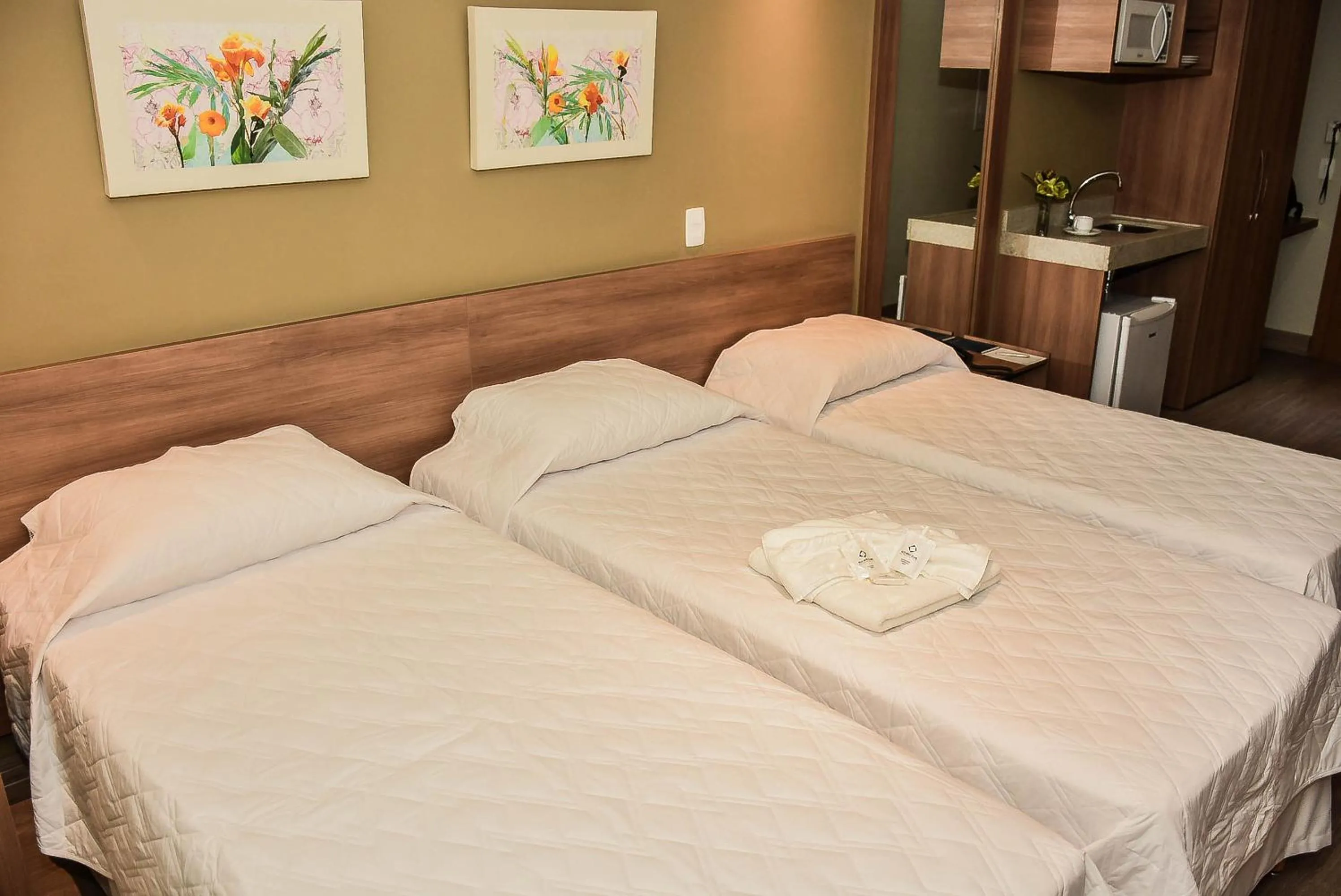 Bed in Mont Blanc Suites Duque de Caxias