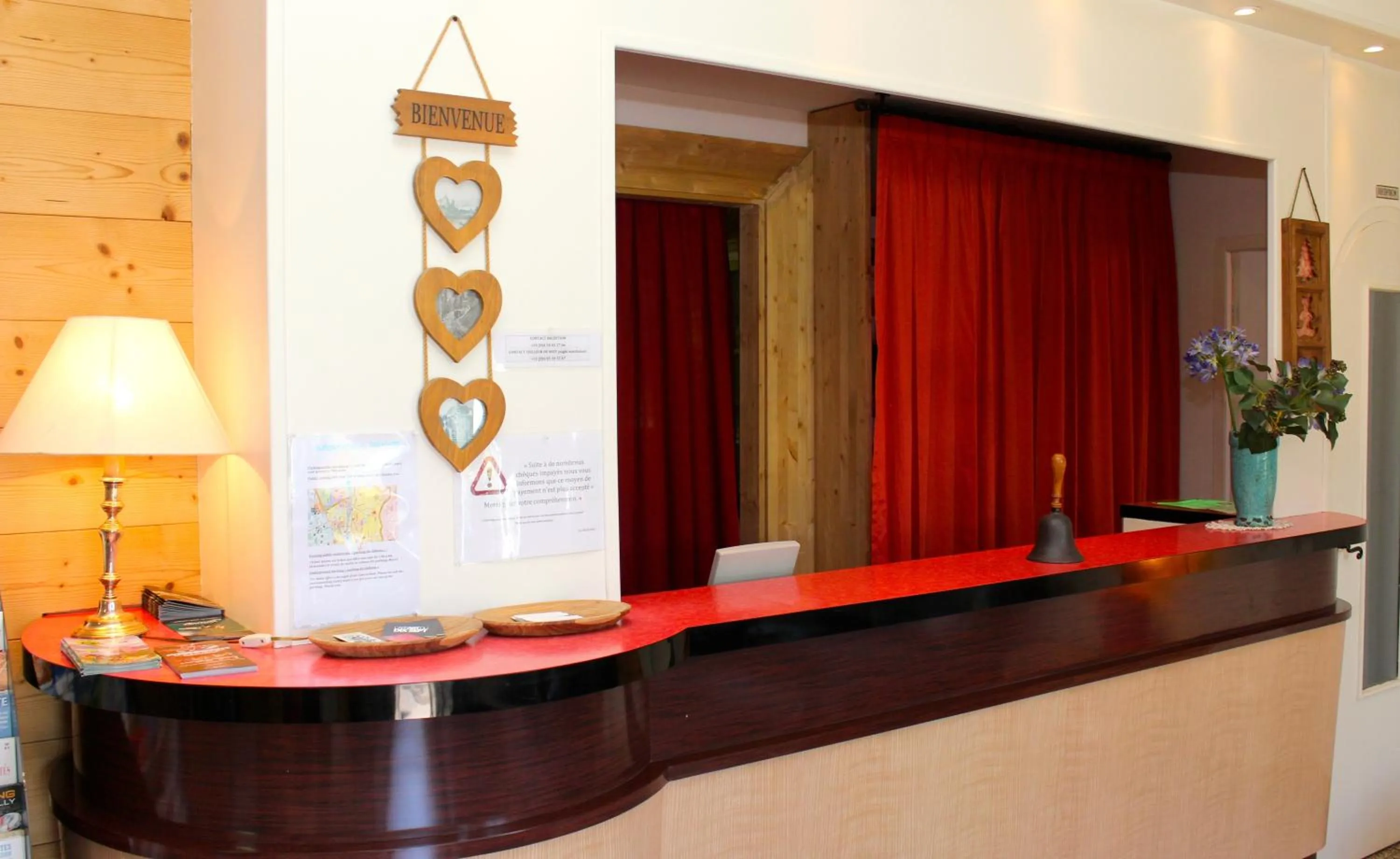 Lobby or reception in Hôtel du Château