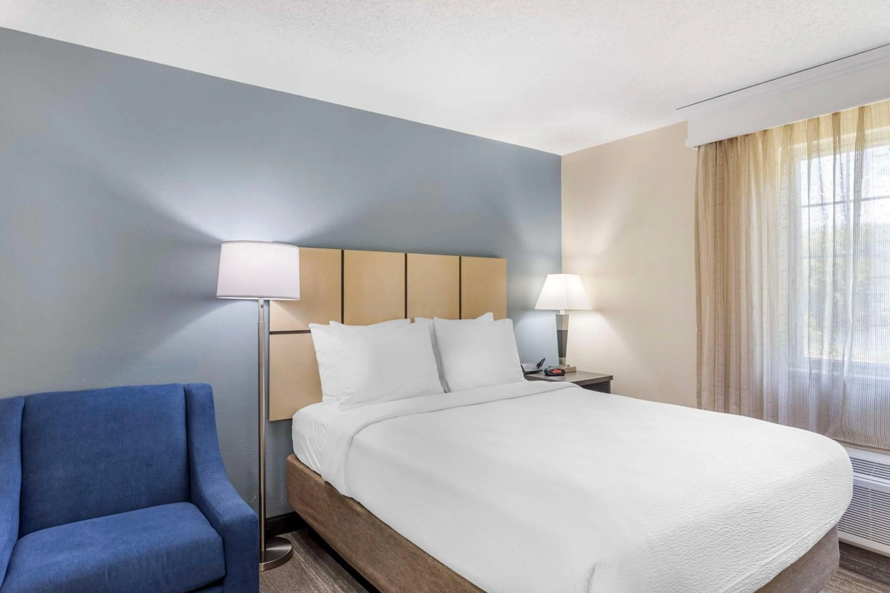 Bedroom, Bed in Executive Residency by Best Western Philadelphia-Willow Grove
