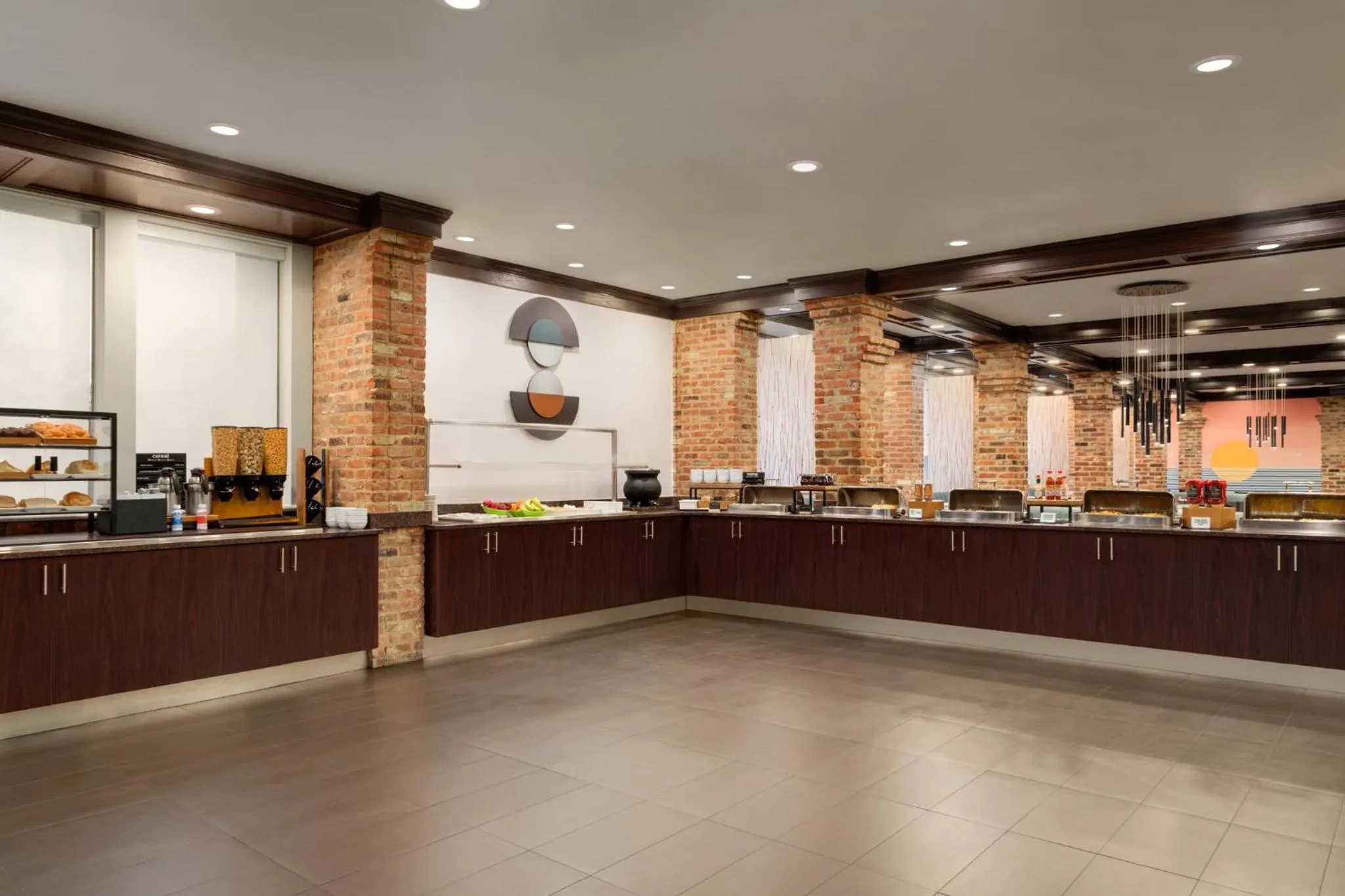 Lounge or bar in Holiday Inn Virginia Beach - Norfolk by IHG