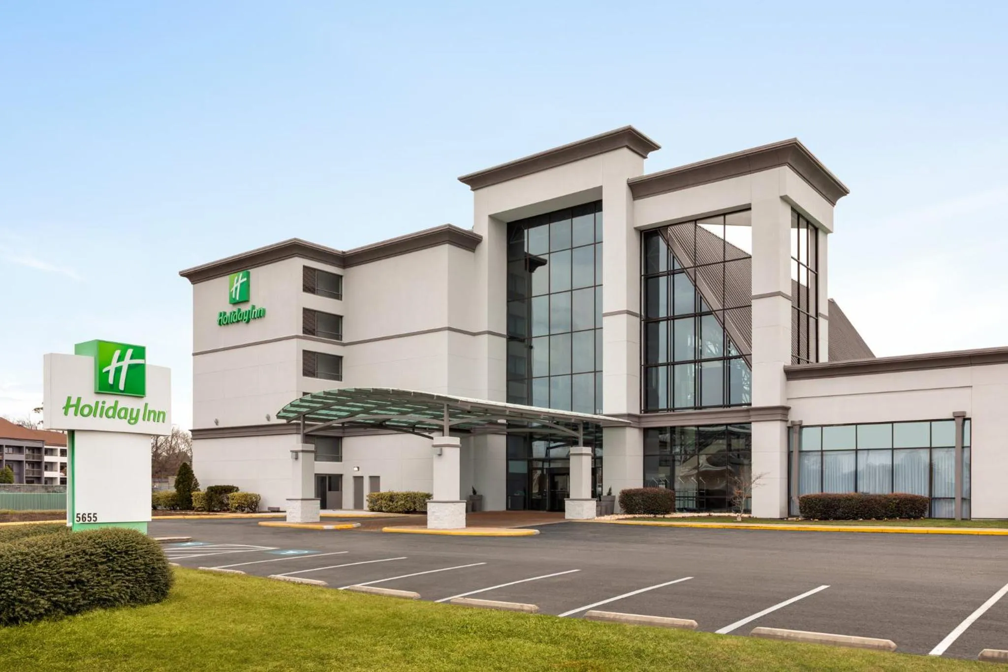 Property building in Holiday Inn Virginia Beach - Norfolk by IHG