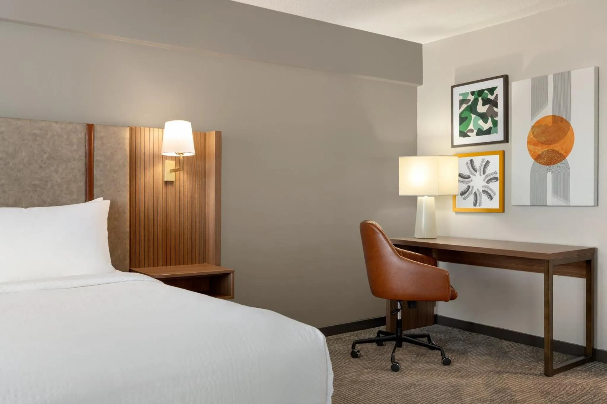 Bedroom, Bed in Holiday Inn Virginia Beach - Norfolk by IHG