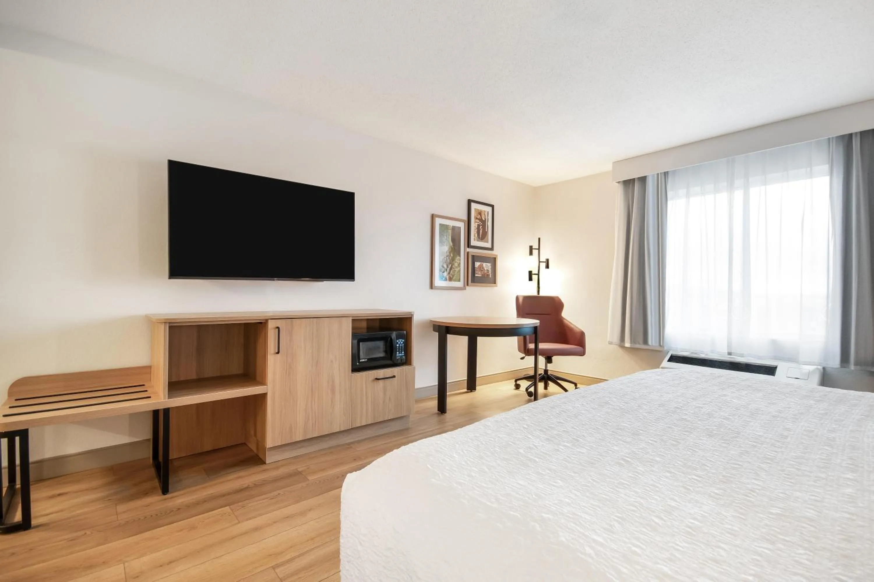 Bedroom, Bed in Hampton Inn Rutland/Killington