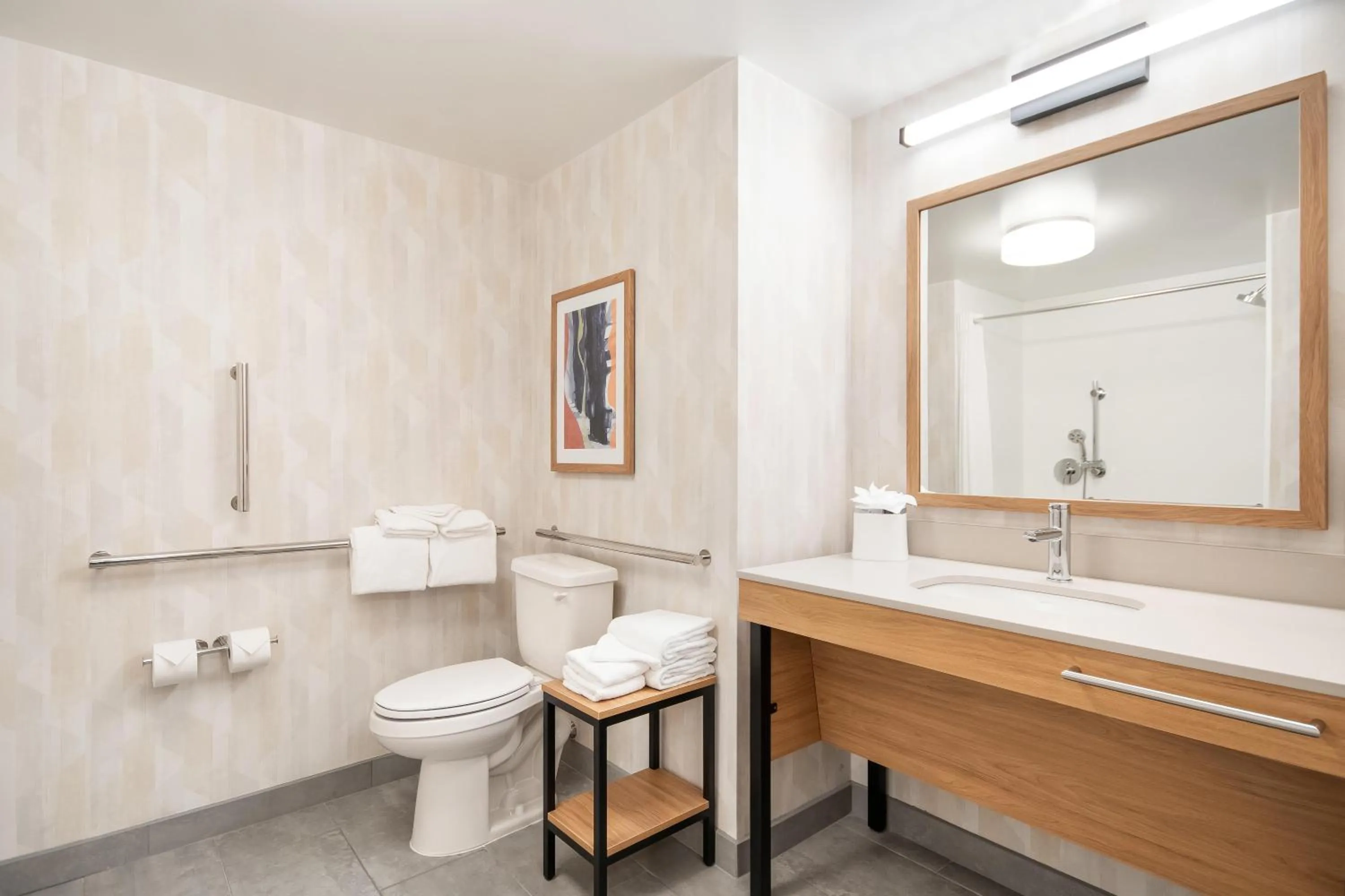 Bathroom in Hampton Inn Rutland/Killington