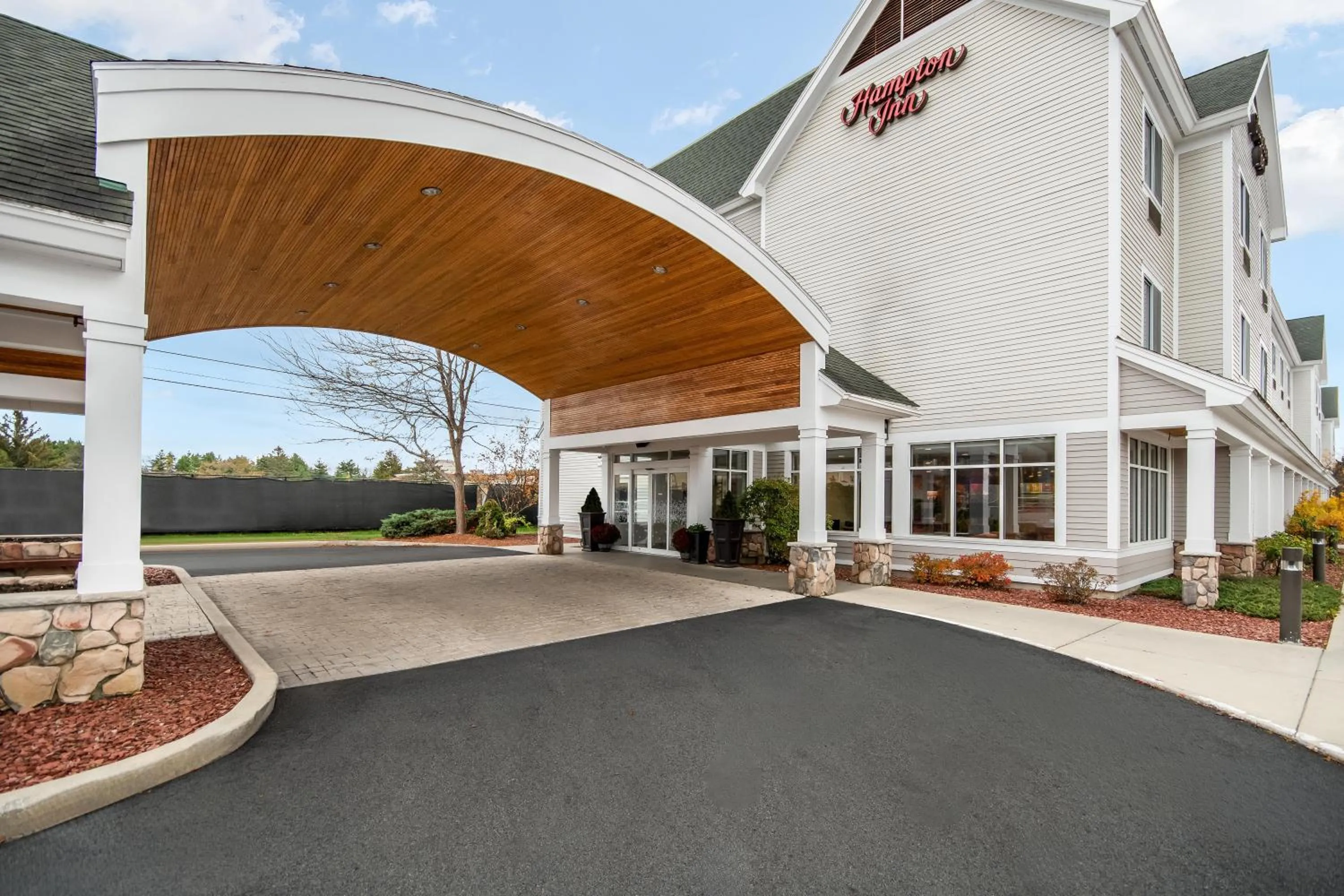 Property building in Hampton Inn Rutland/Killington