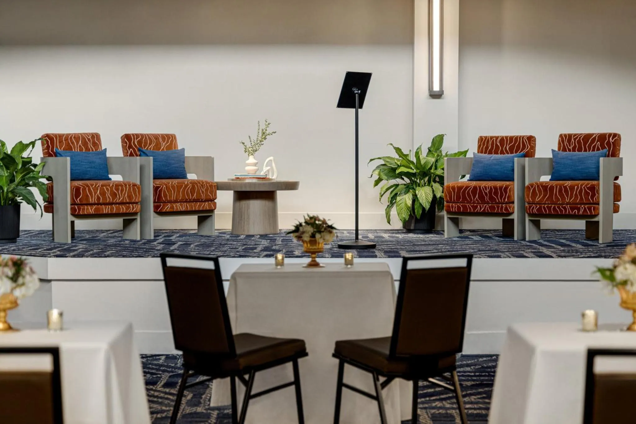 Meeting/conference room in Crowne Plaza Virginia Beach Town Center by IHG
