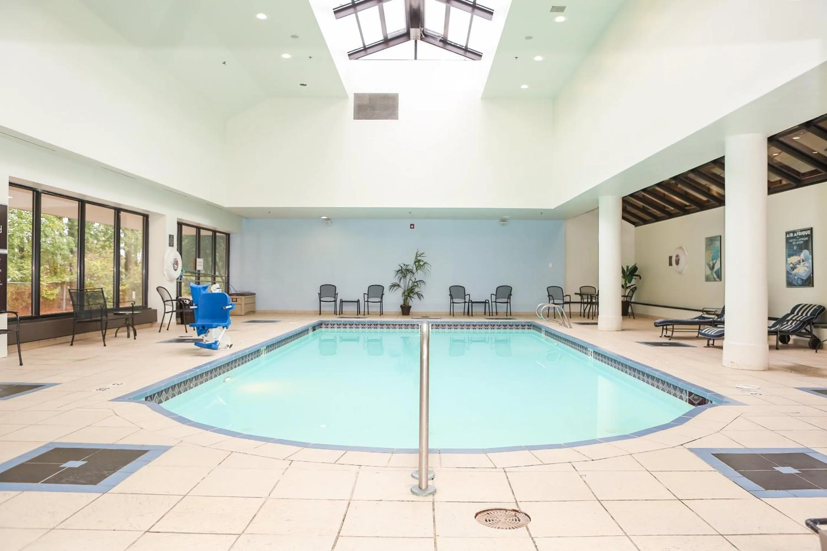Swimming pool in Crowne Plaza Virginia Beach Town Center by IHG