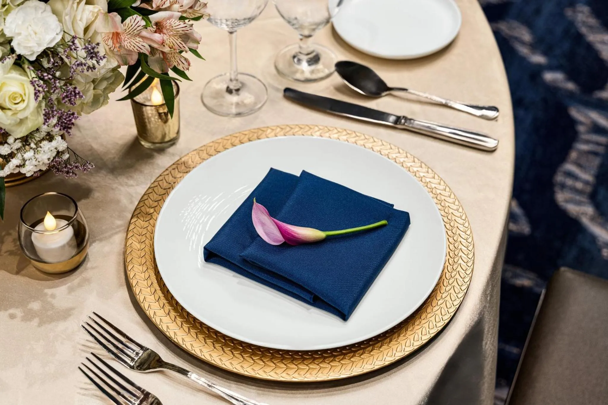 Meeting/conference room in Crowne Plaza Virginia Beach Town Center by IHG