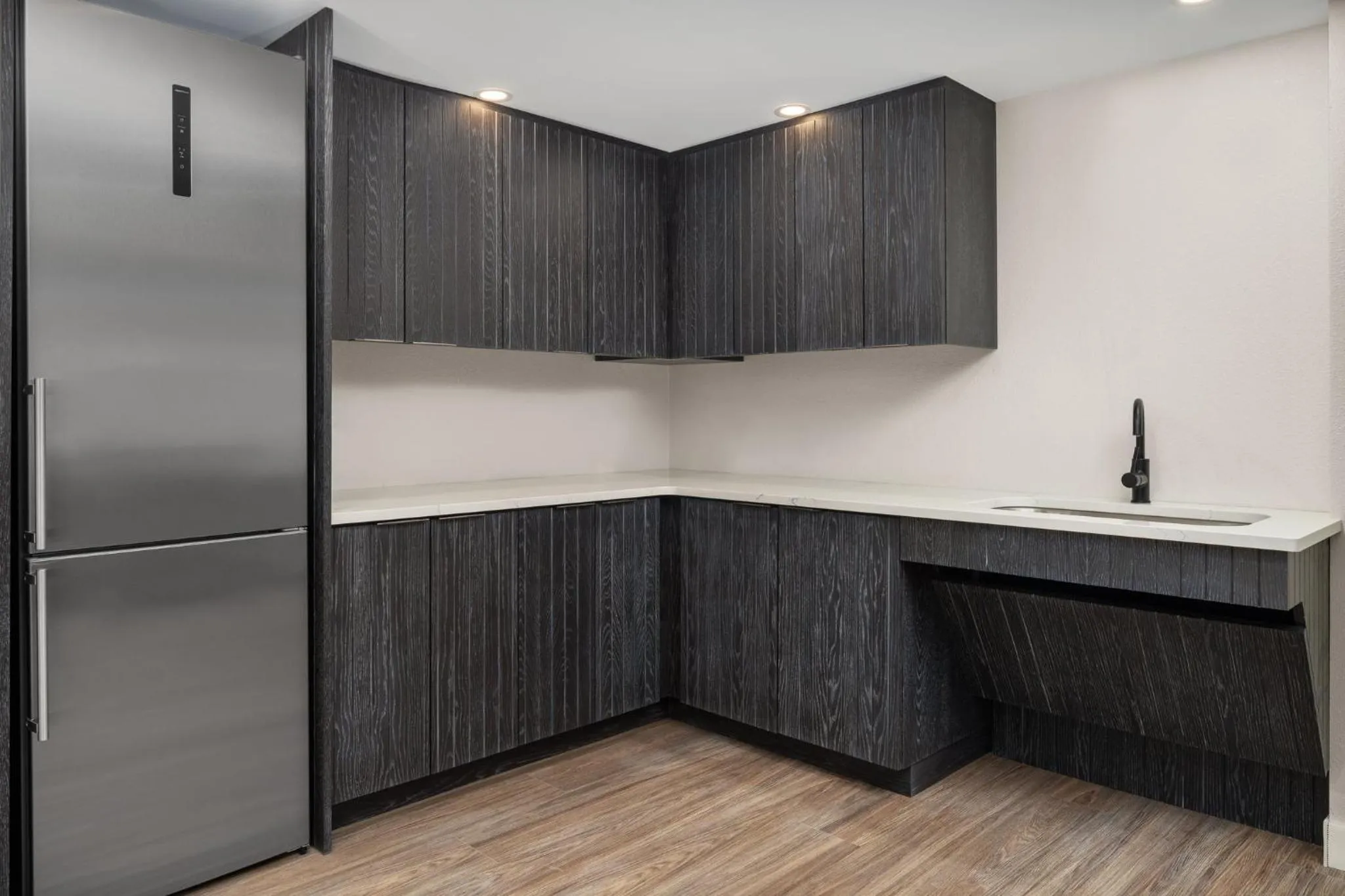 Bedroom in Crowne Plaza Virginia Beach Town Center by IHG