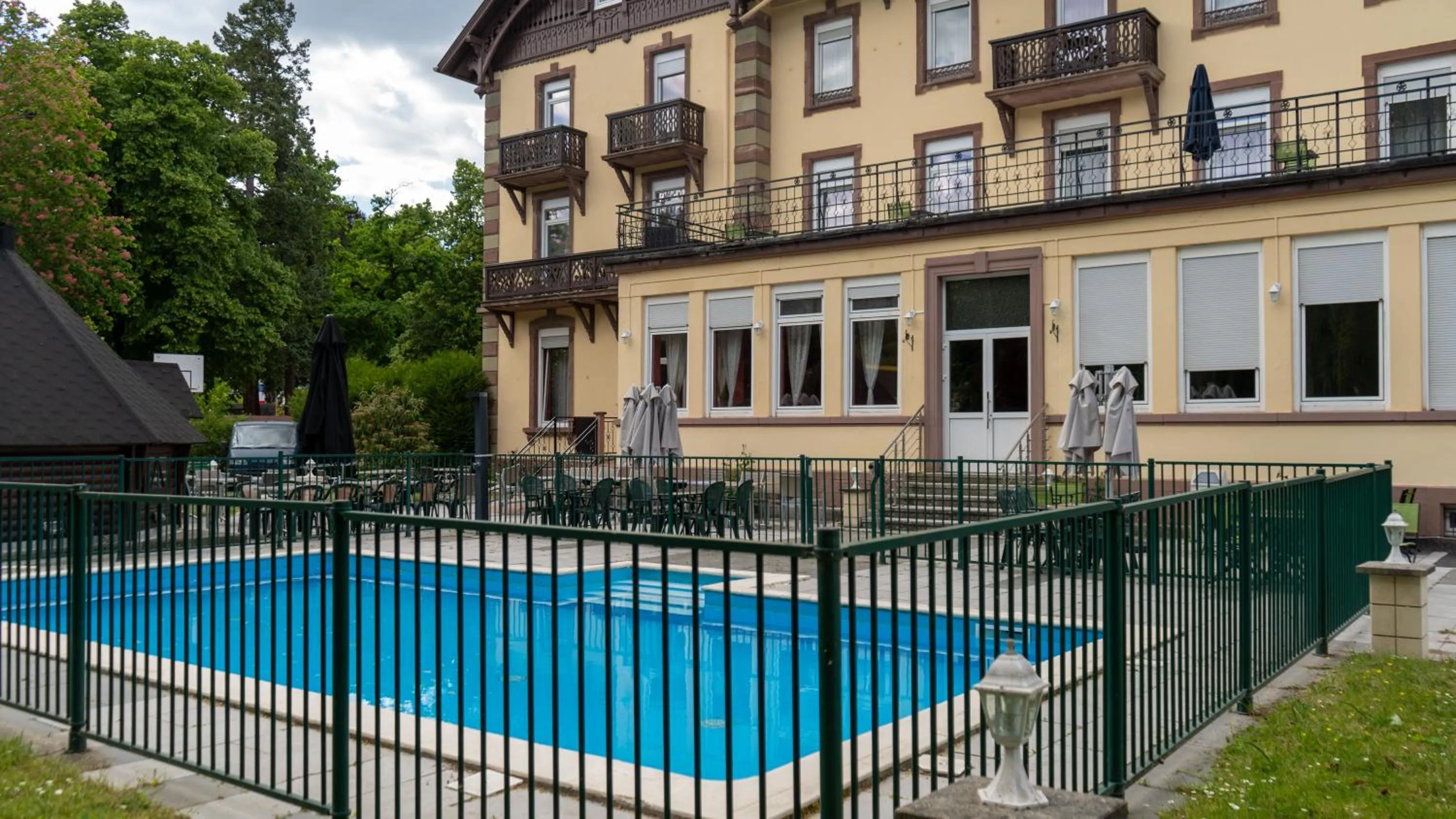 Swimming pool in Brit Hotel Grand Hotel Munster