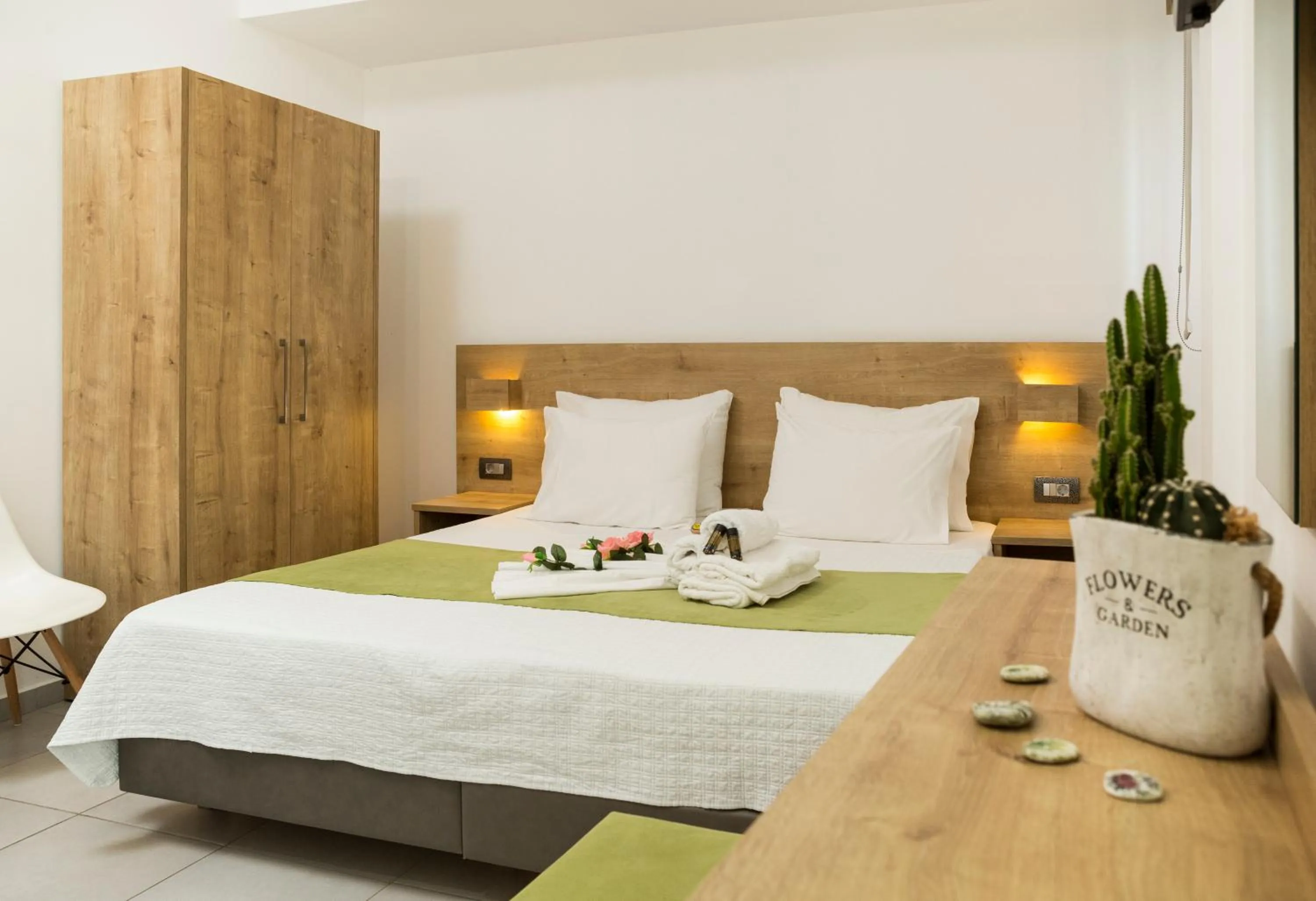 Bedroom, Bed in Castell Hotel