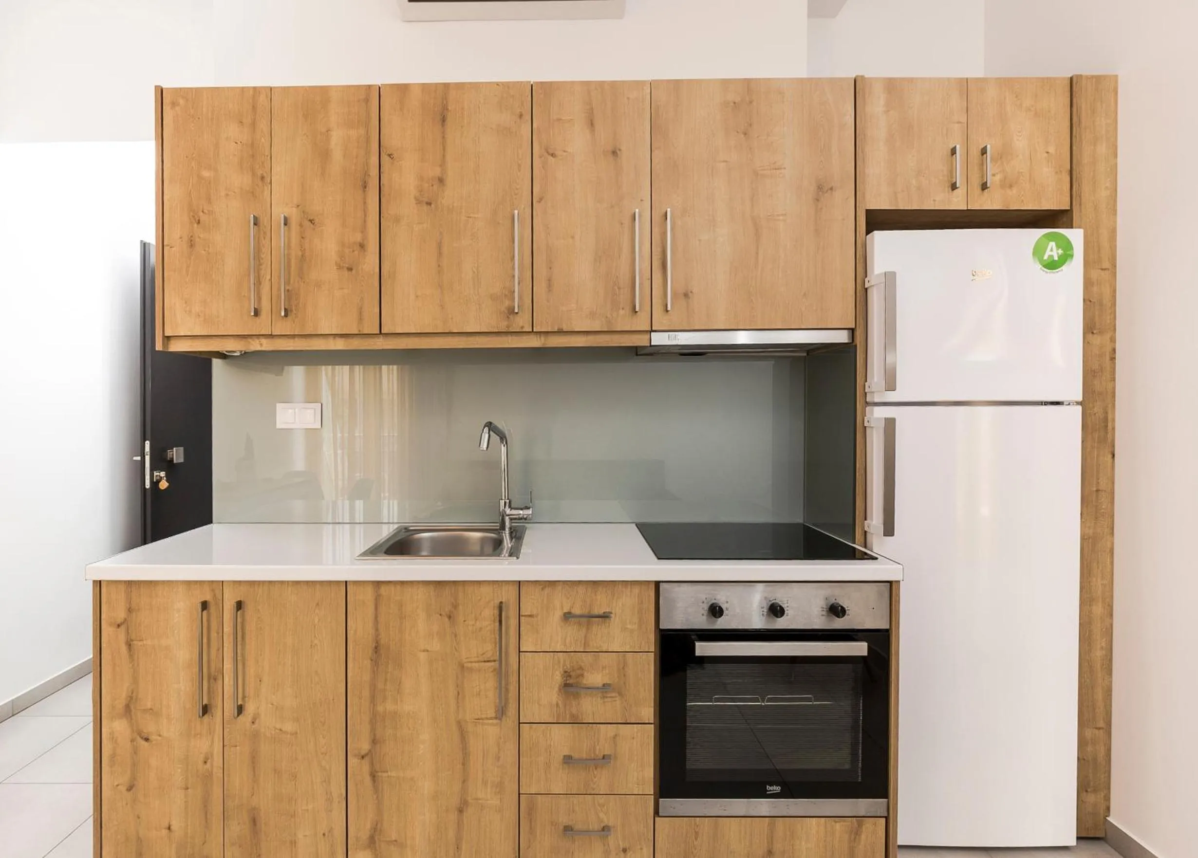 Kitchen or kitchenette in Castell Hotel