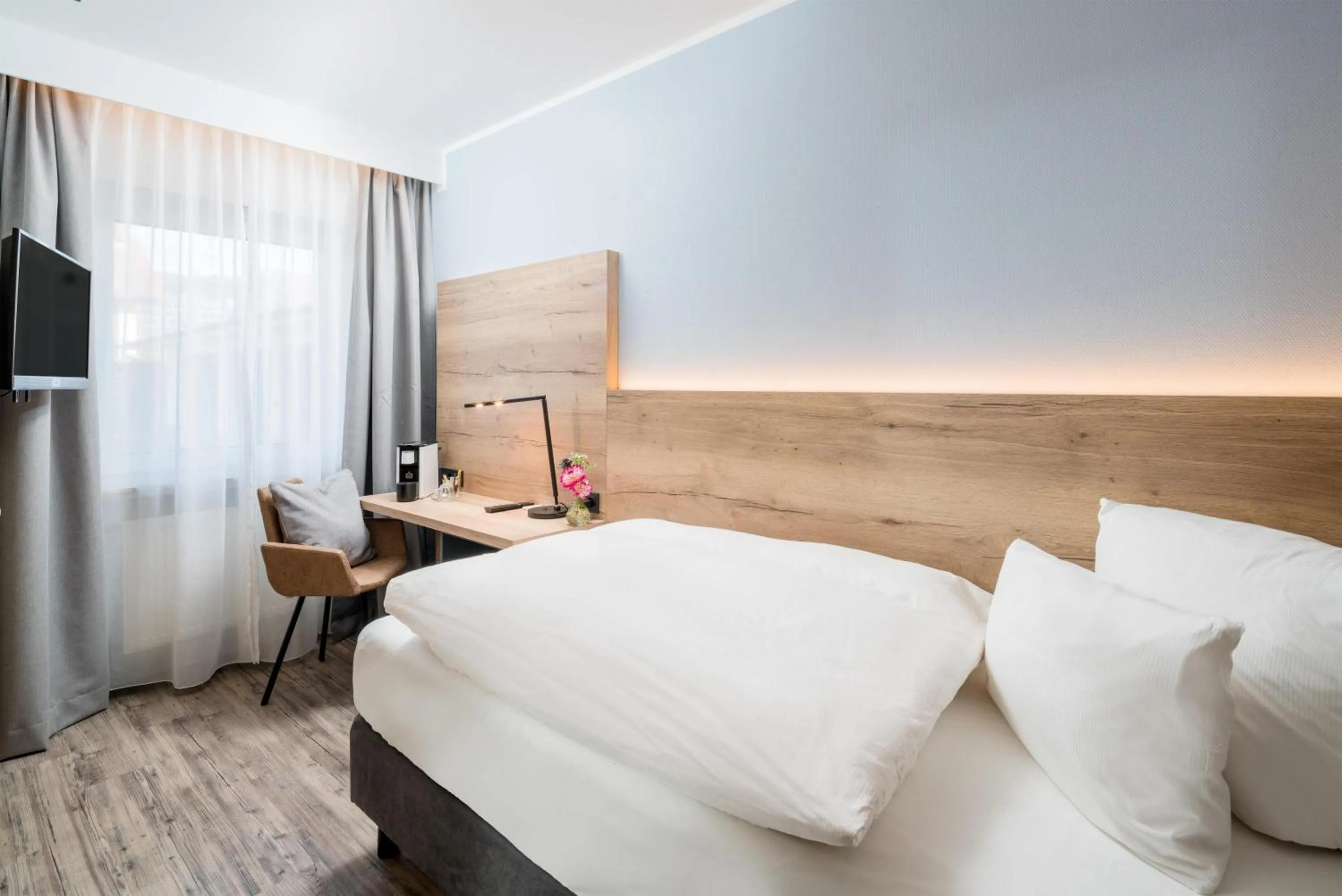 Bedroom, Bed in Best Western Hotel Brunnenhof