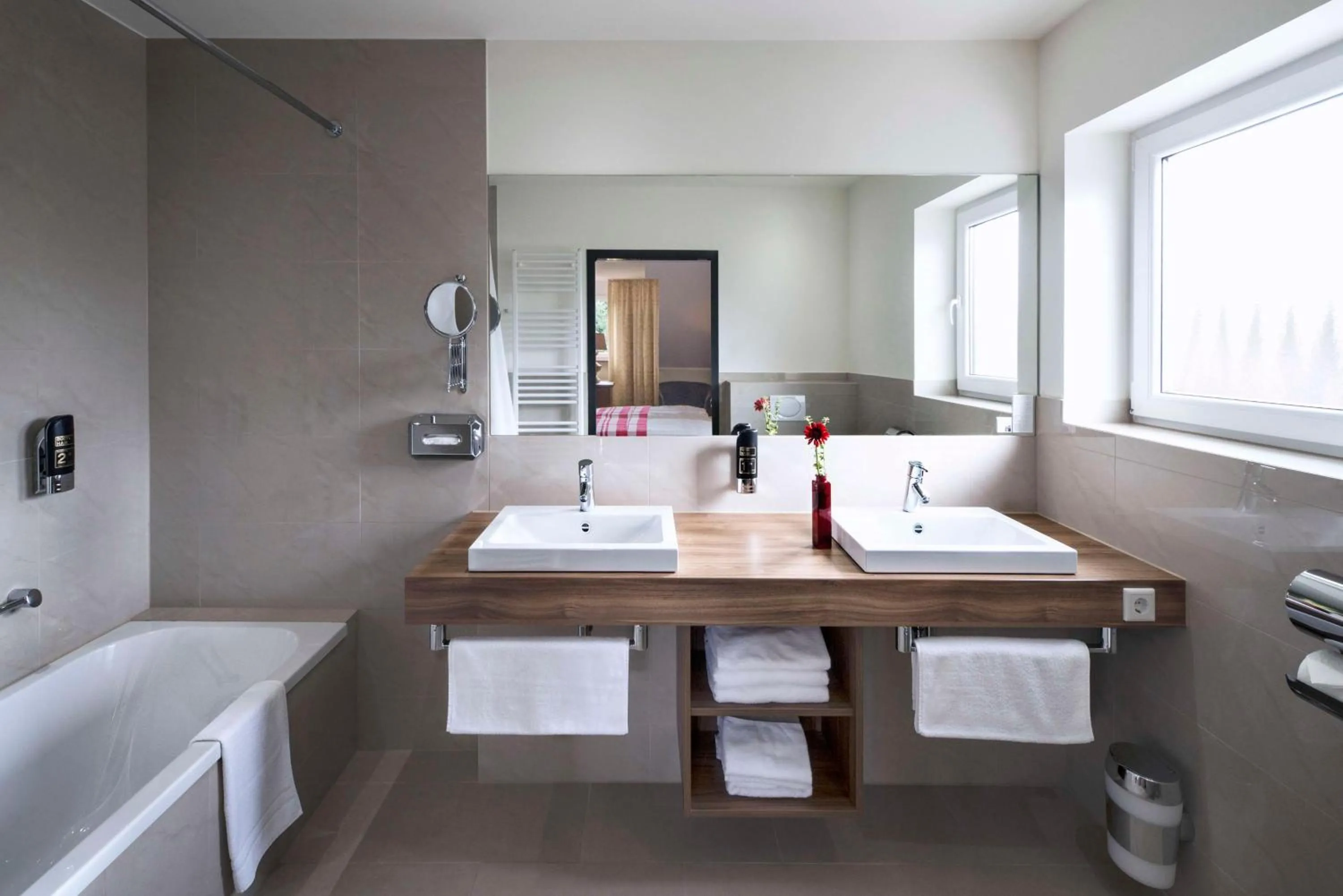 Bathroom in Best Western Hotel Brunnenhof