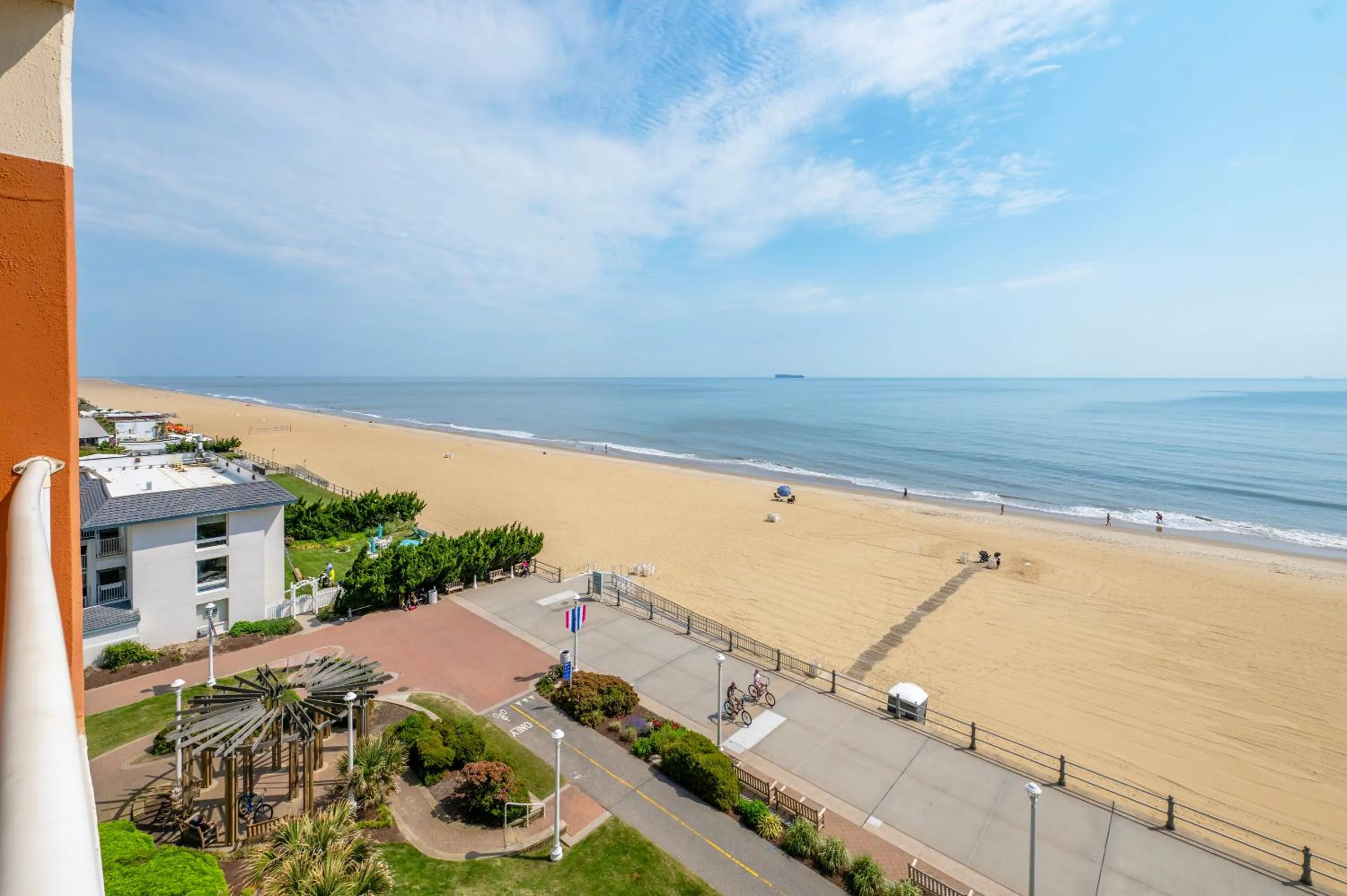 Day in Holiday Inn & Suites Virginia Beach - North Beach by IHG