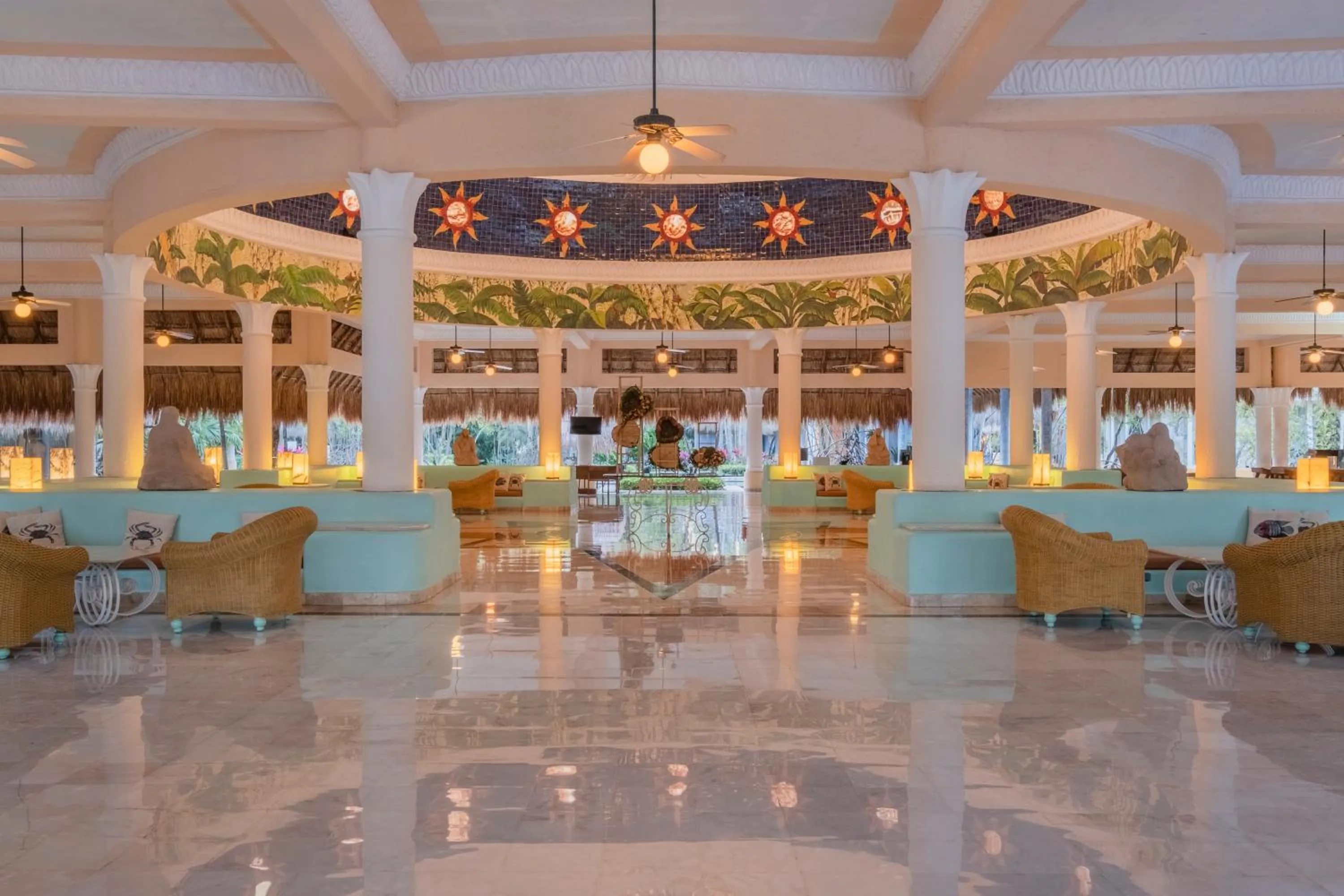 Lobby or reception in Iberostar Waves Paraíso del Mar - All Inclusive