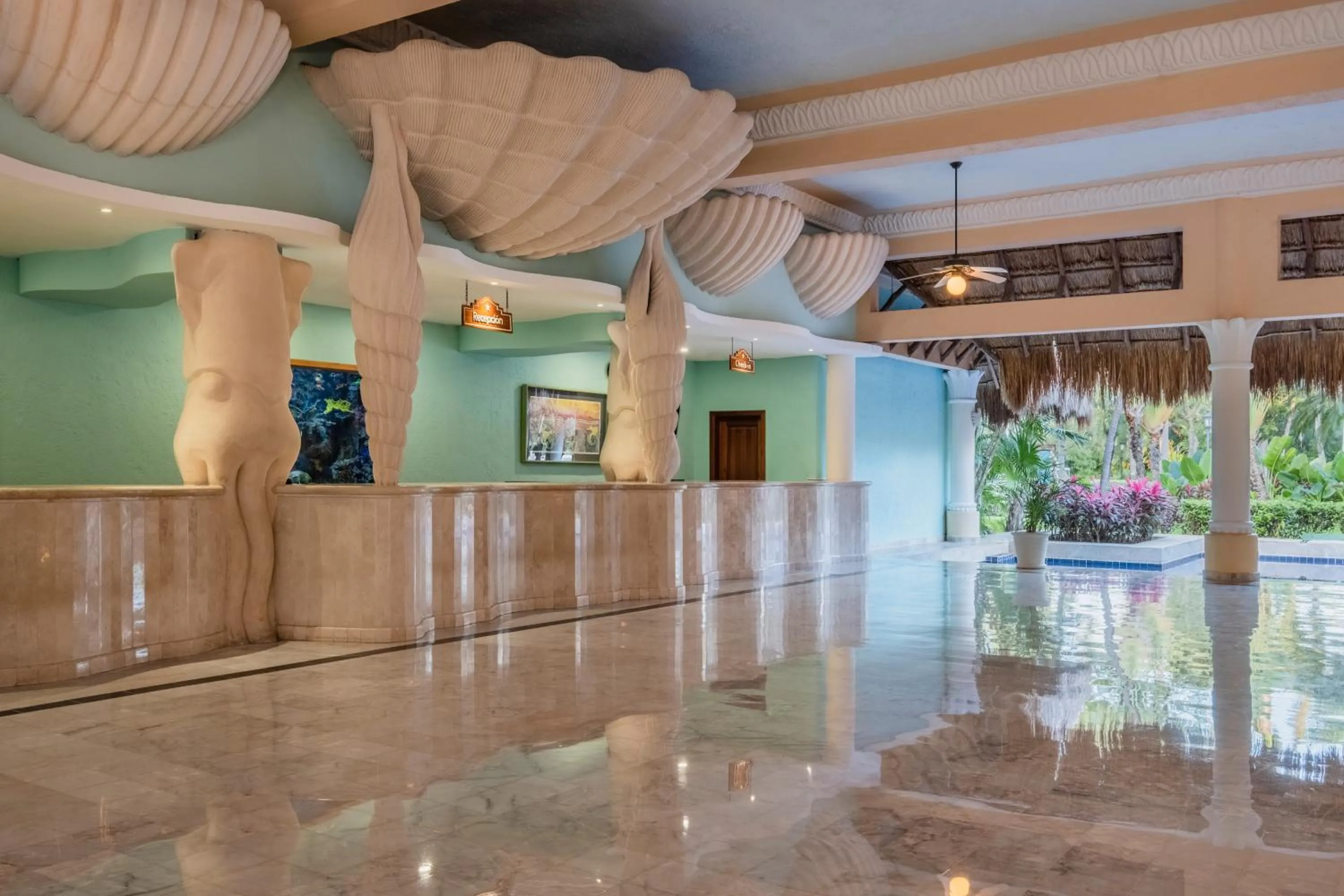 Lobby or reception in Iberostar Waves Paraíso del Mar - All Inclusive