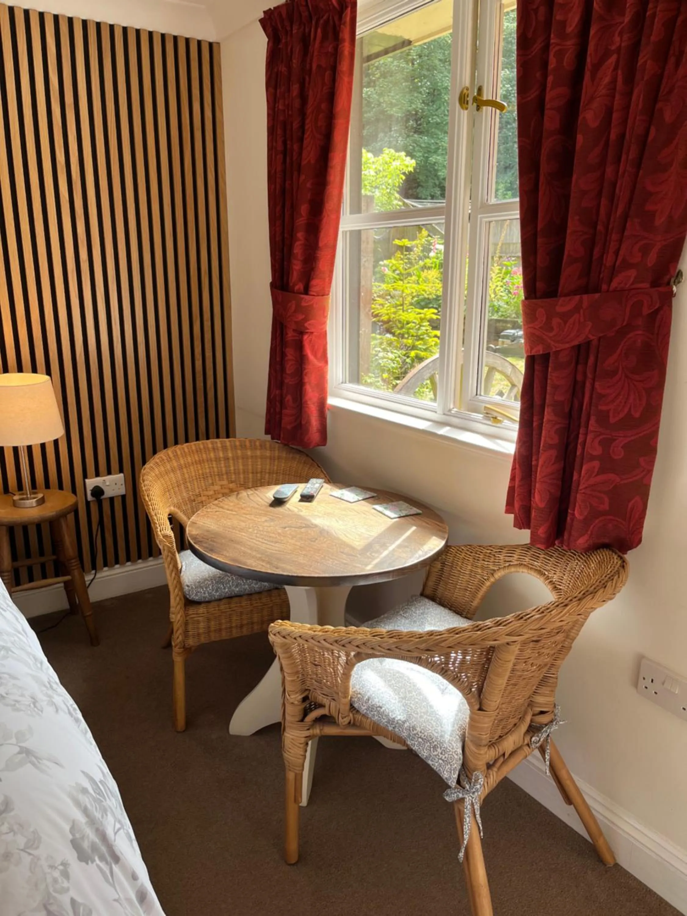 Seating area in Mays Cottage Bed and Breakfast