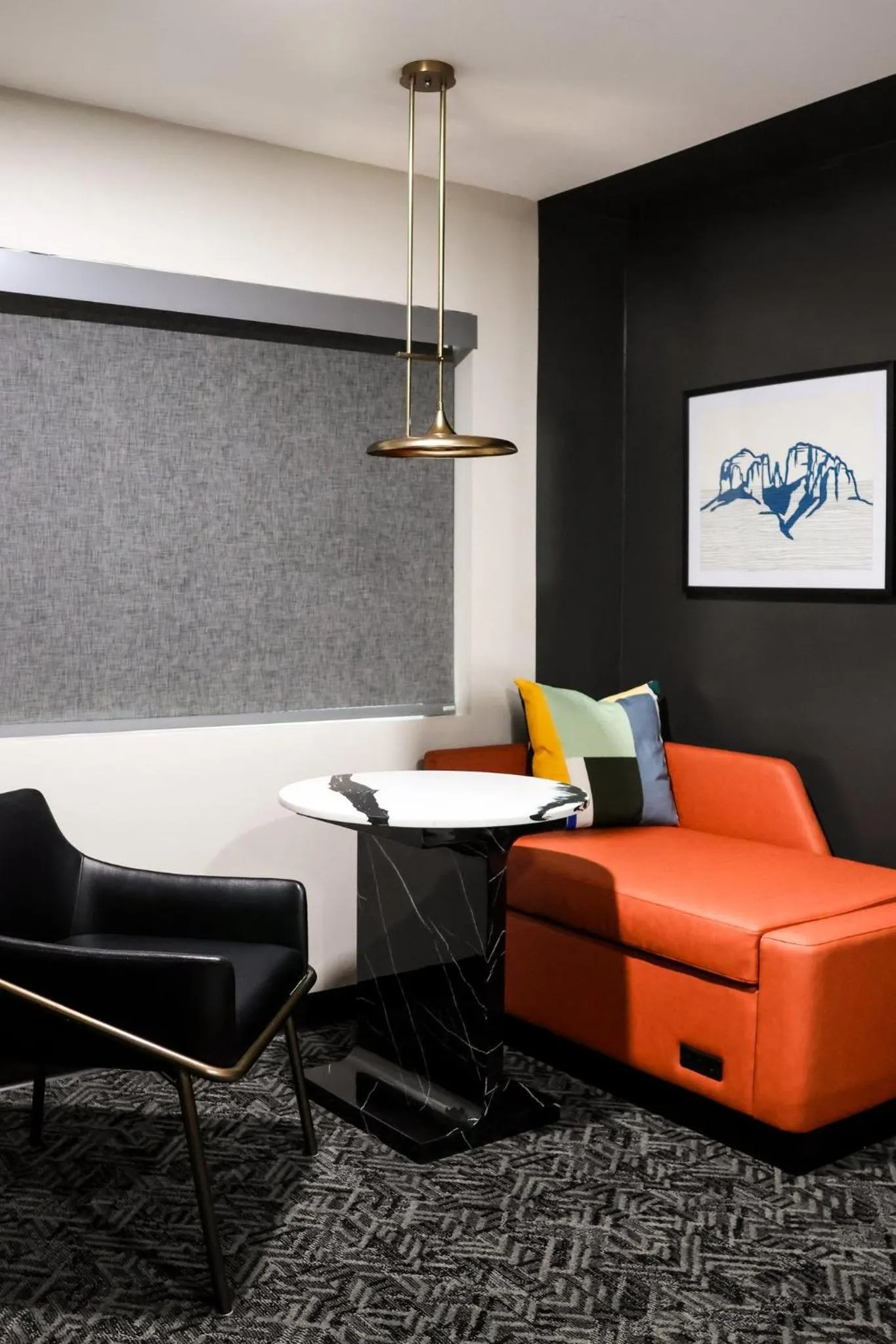 Photo of the whole room in voco Flagstaff by IHG