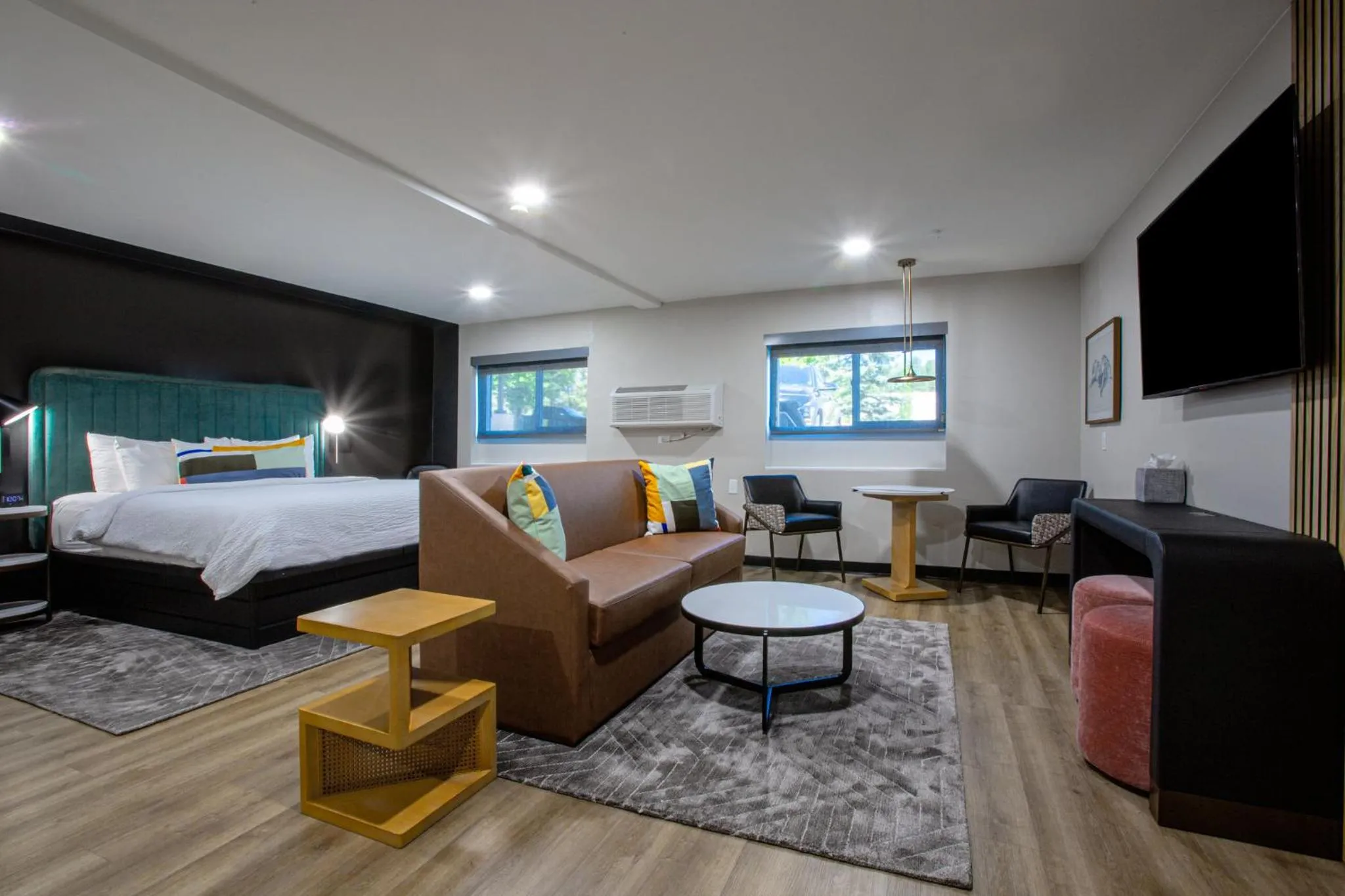 Bedroom, Bed in voco Flagstaff by IHG