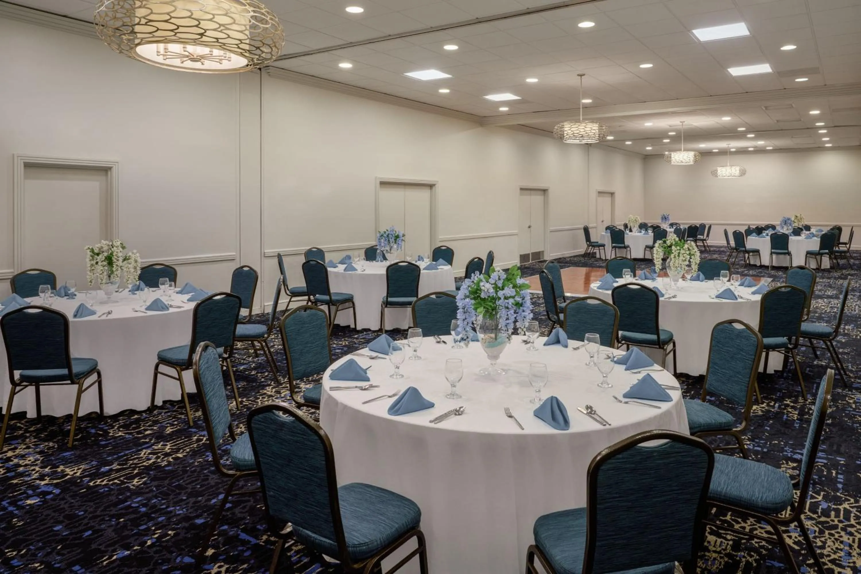 Meeting/conference room in Delta Hotels by Marriott West Palm Beach